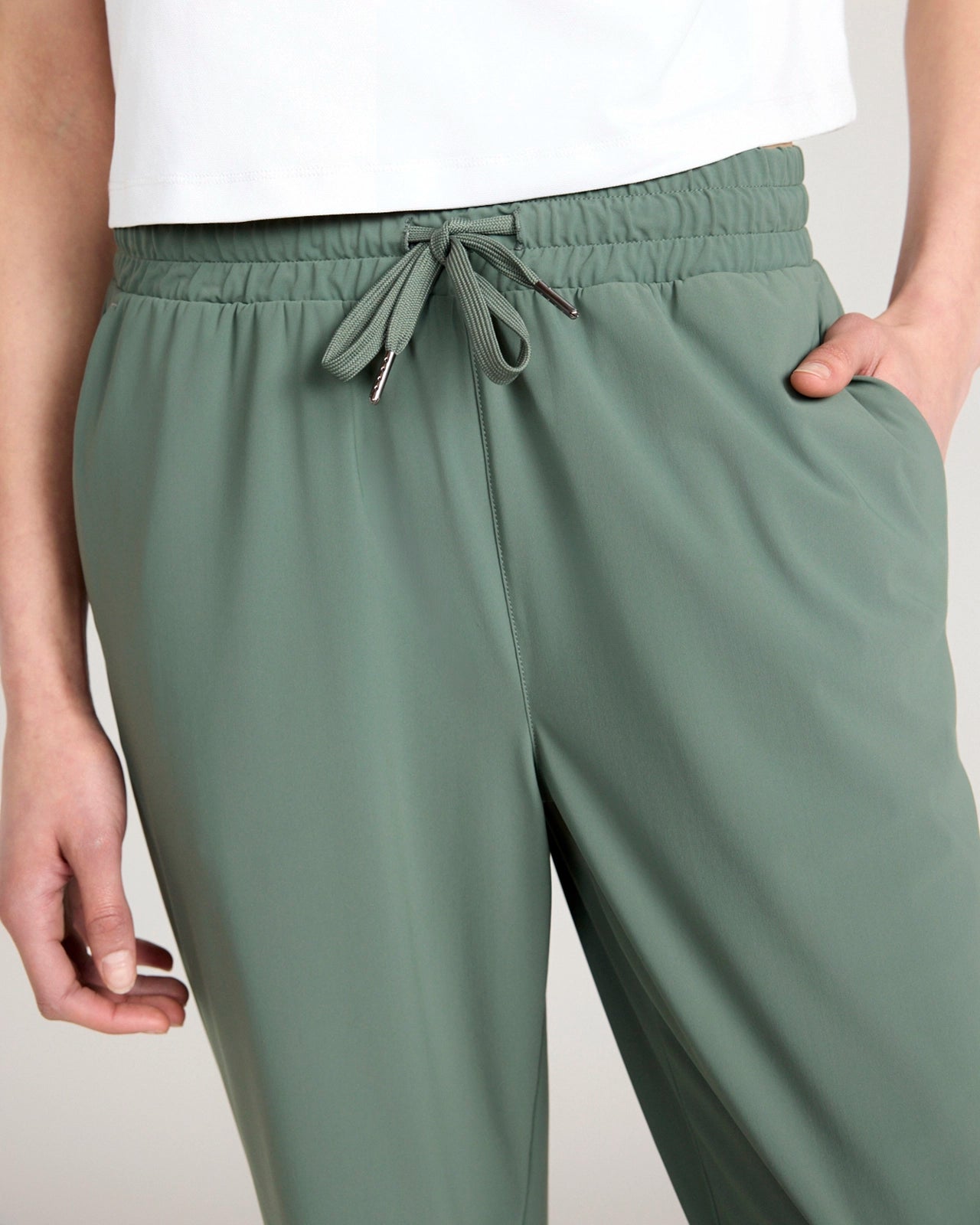The Active Warp Knit Jogger - Muted Green