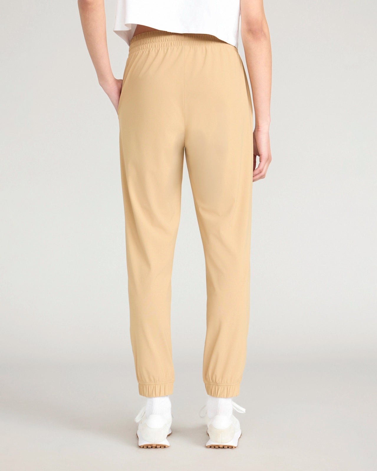 The Active GRS Certified Recycled Nylon Warp Knit Jogger - Tannin