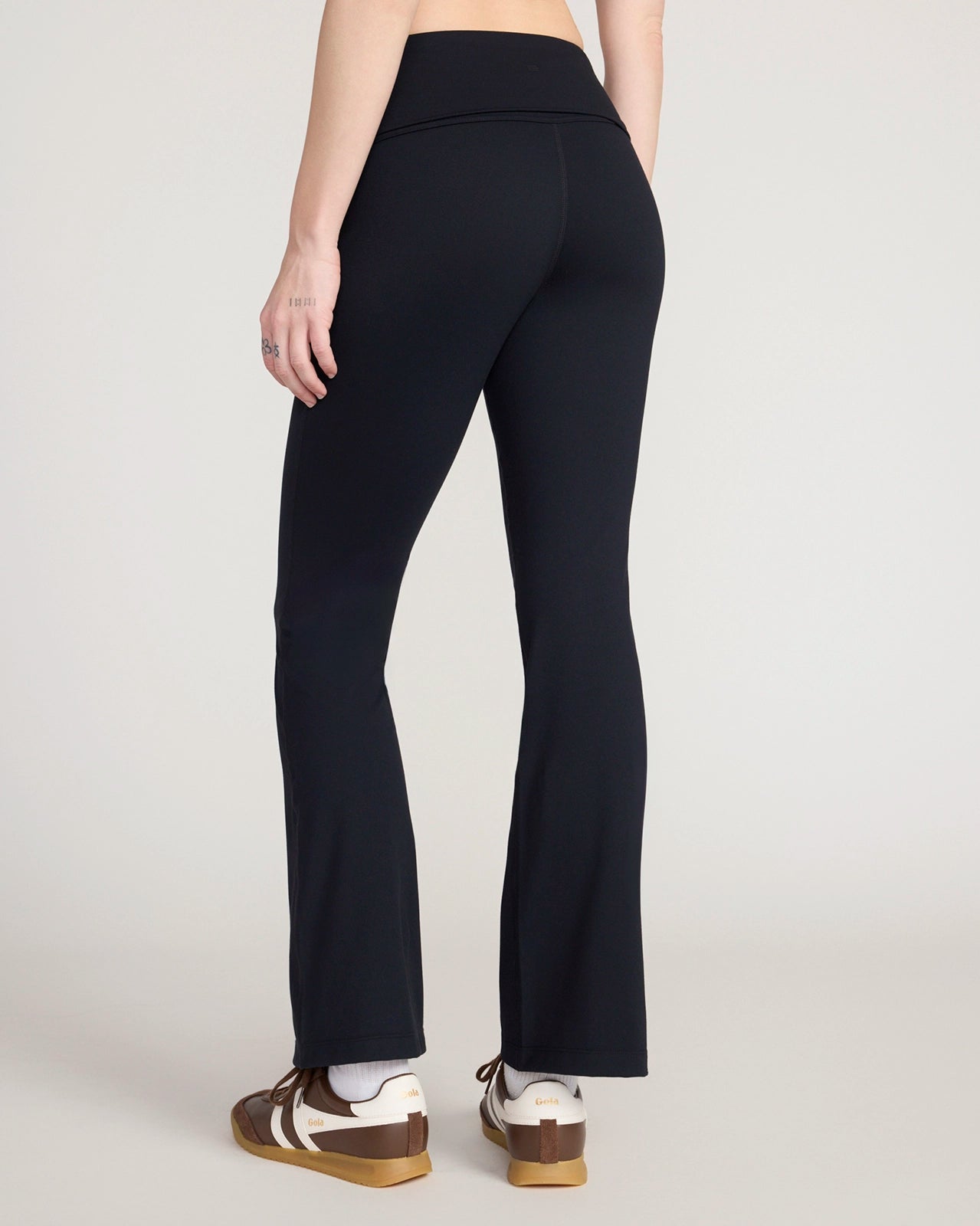 The Active Foldover Flare Legging - Black