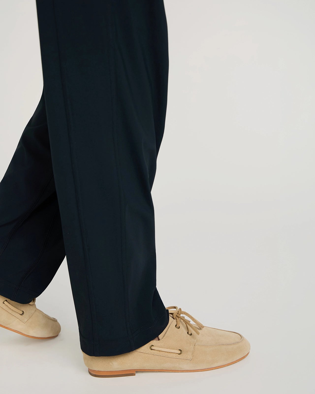 The Soft Stretch Warp Knit Cargo Pant - Black