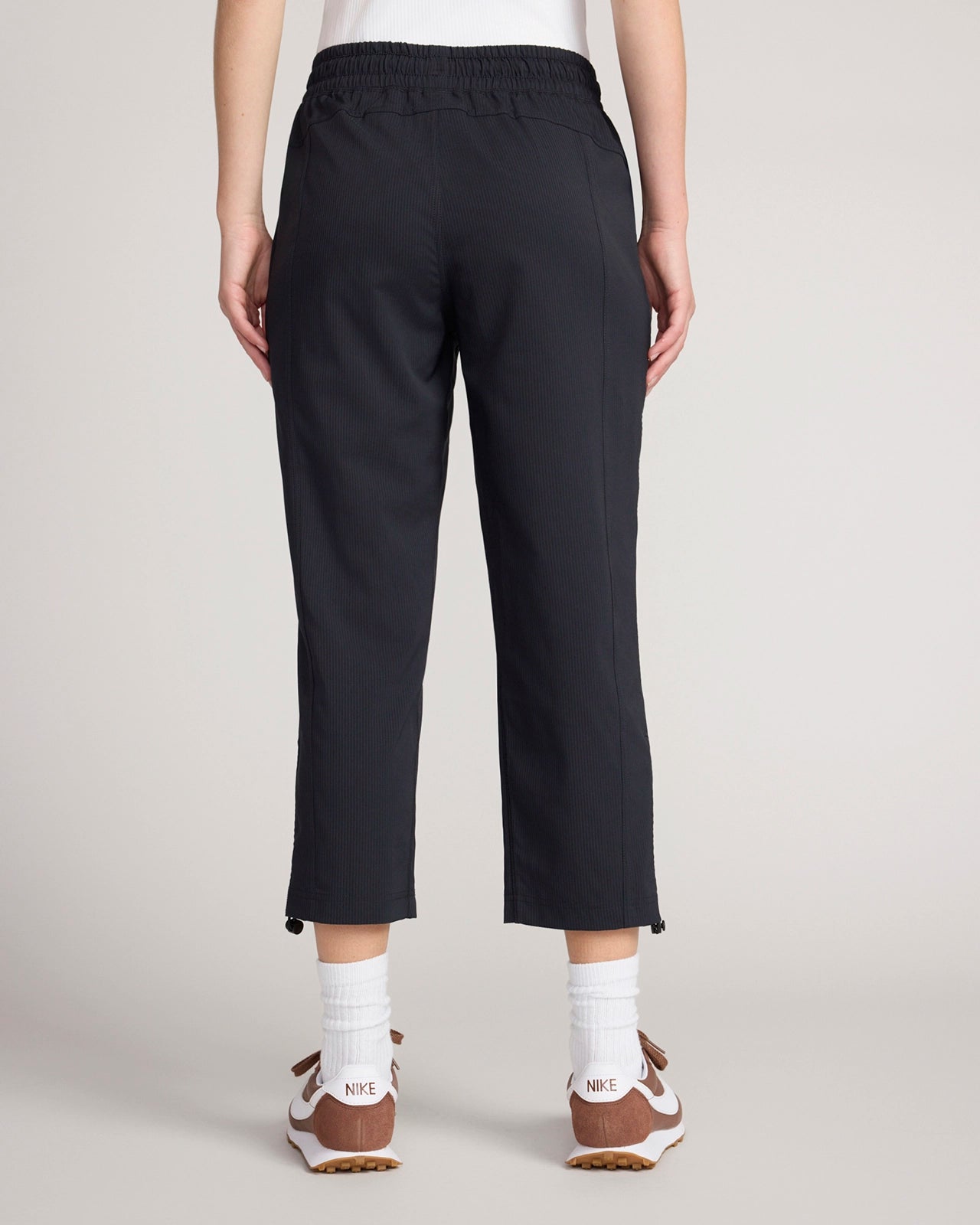The Soft Stretch Shadow Stripe Relaxed Cinched Crop Pant - Black