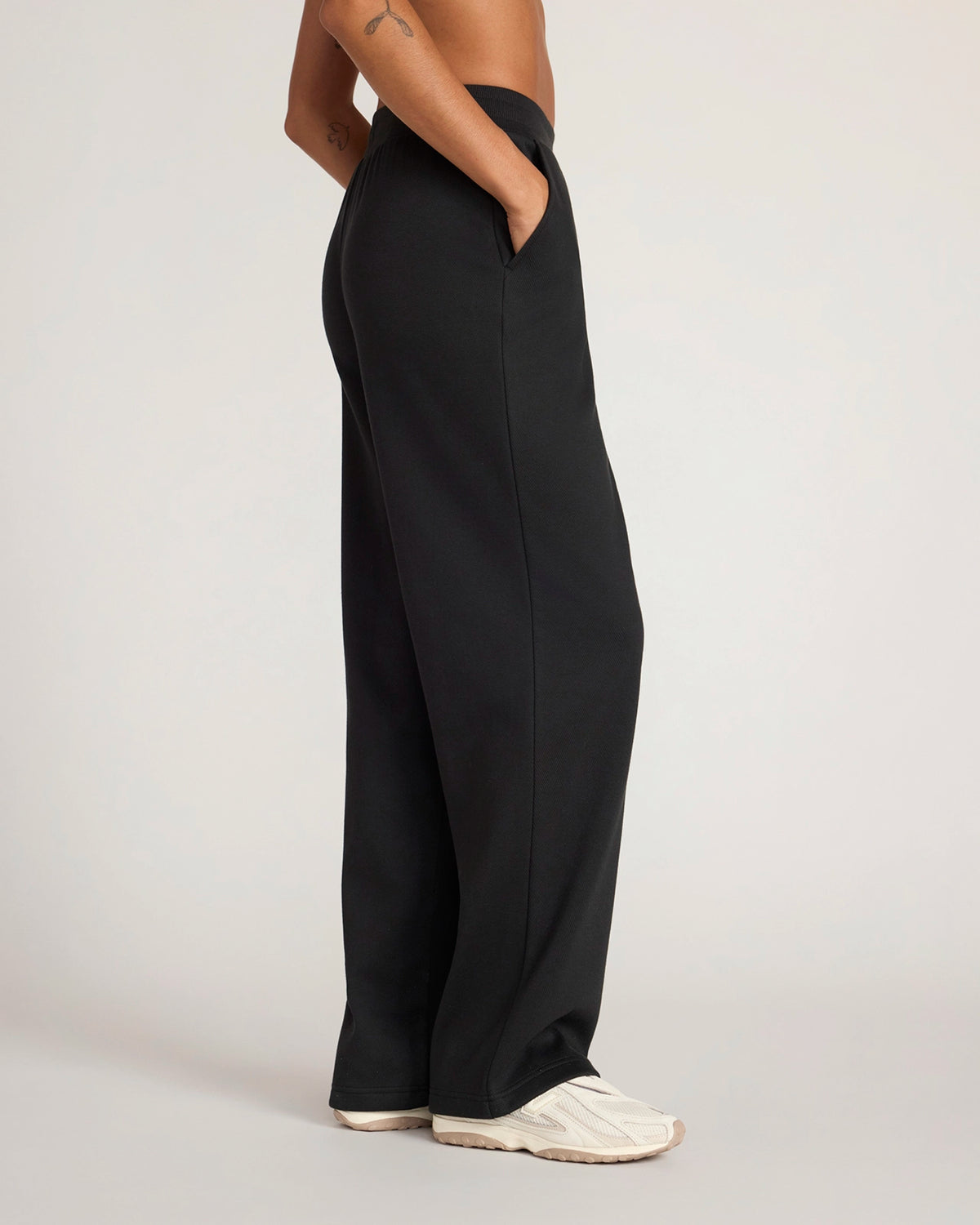 The Soft Luxe Bonded Fleece Wide Leg Pant - Black