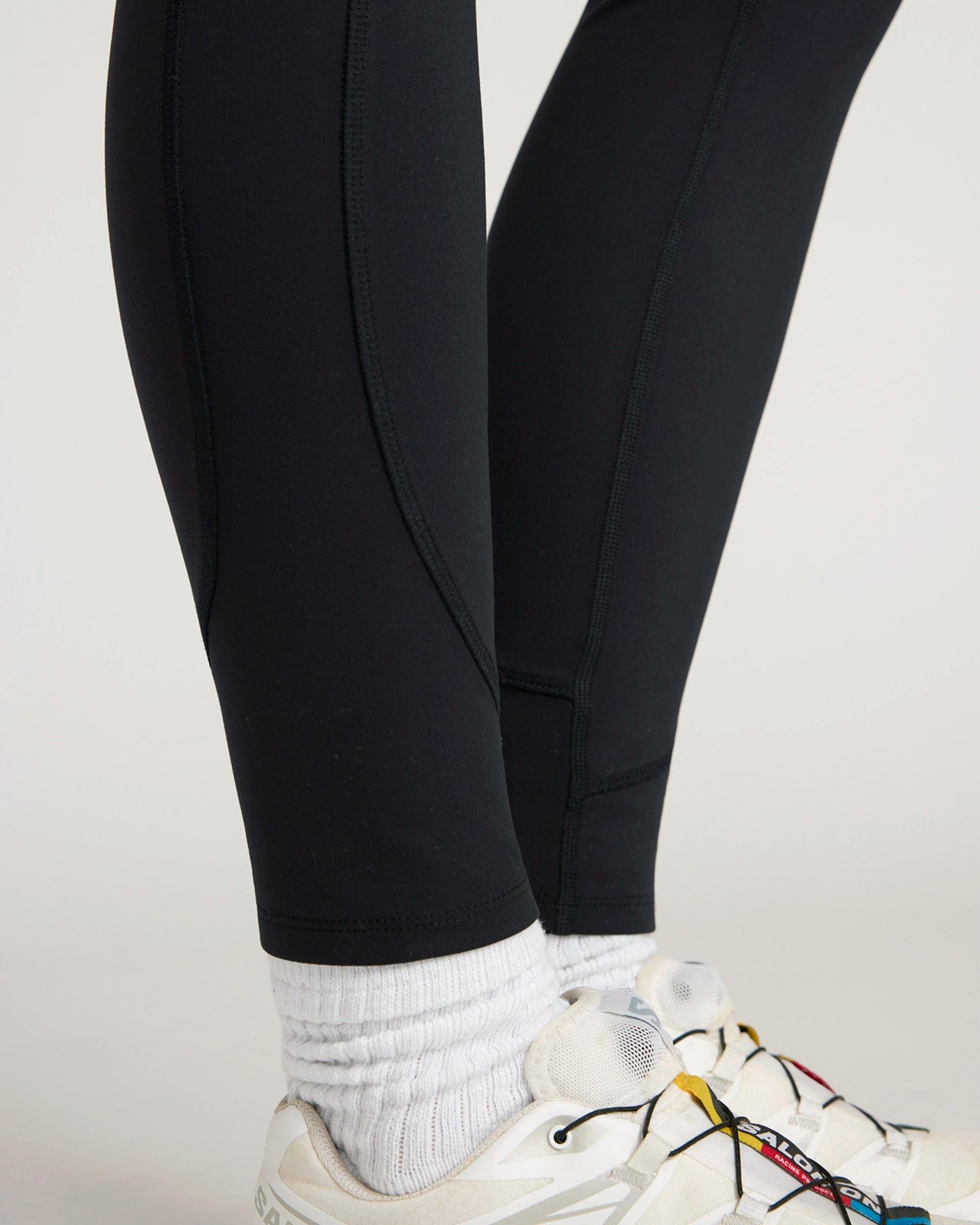 The Active Side Pocket Legging - Jet Black