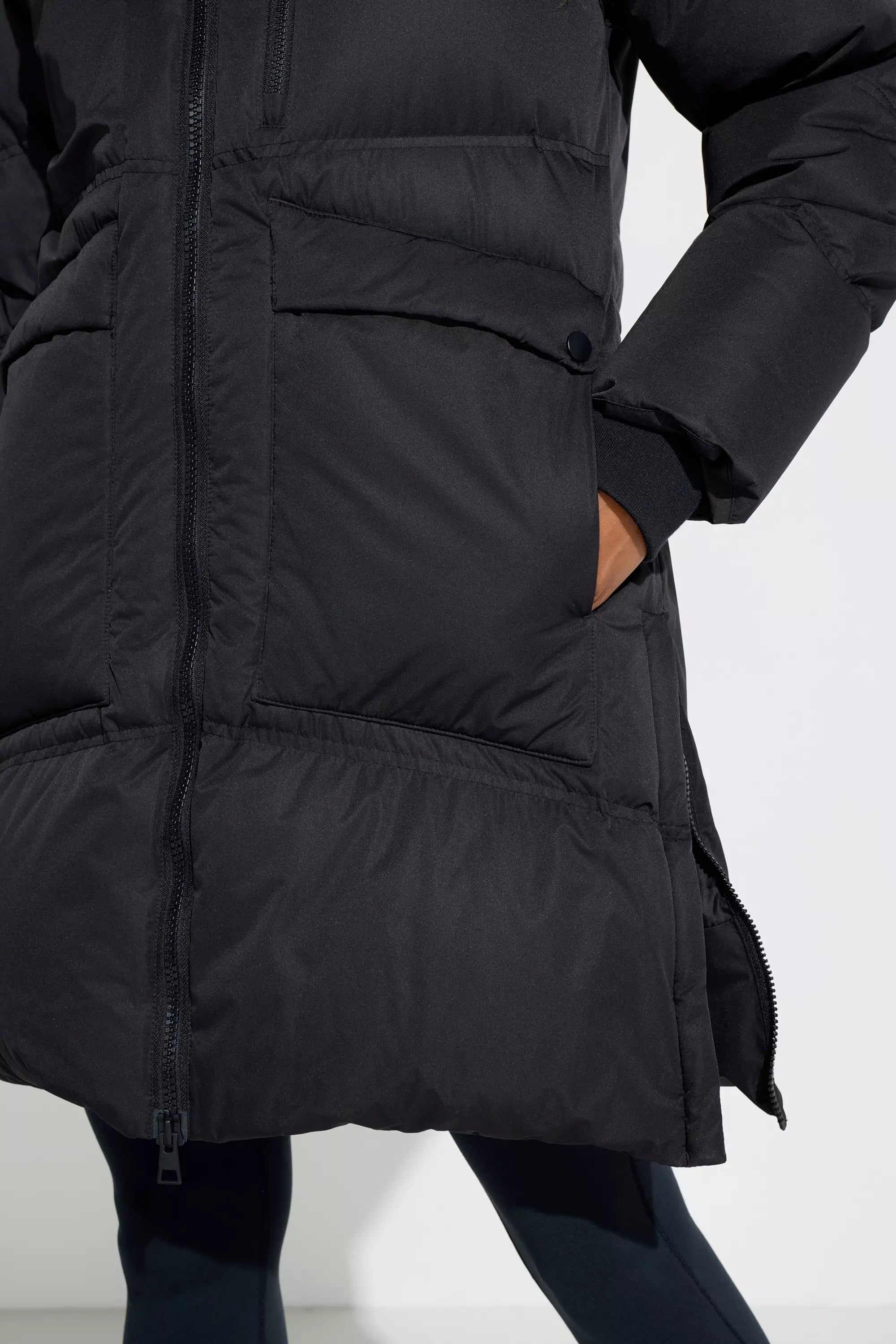 Women’s Mid-Length Down Fill Puffer - Black