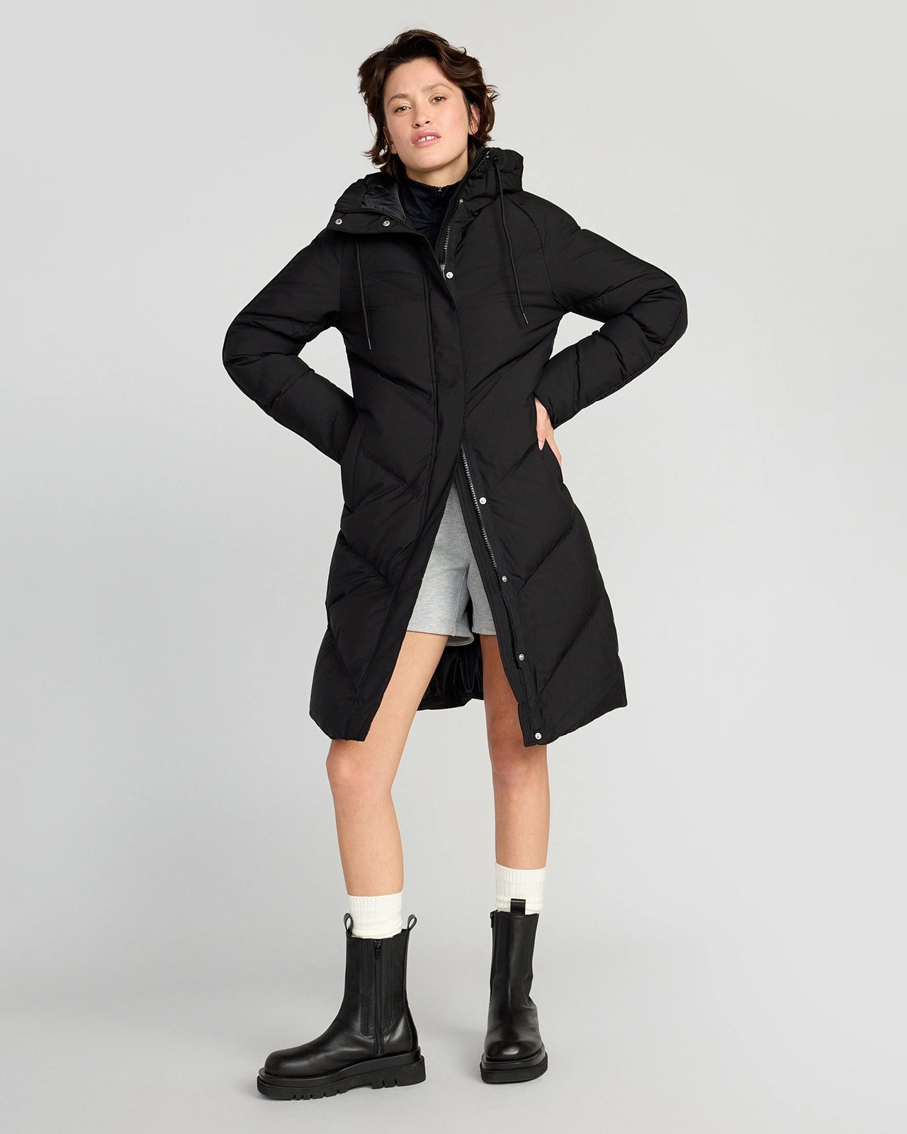 The RDS 700 Fill Power GRS Certified Recycled Poly Chevron-Quilted Parka - Black