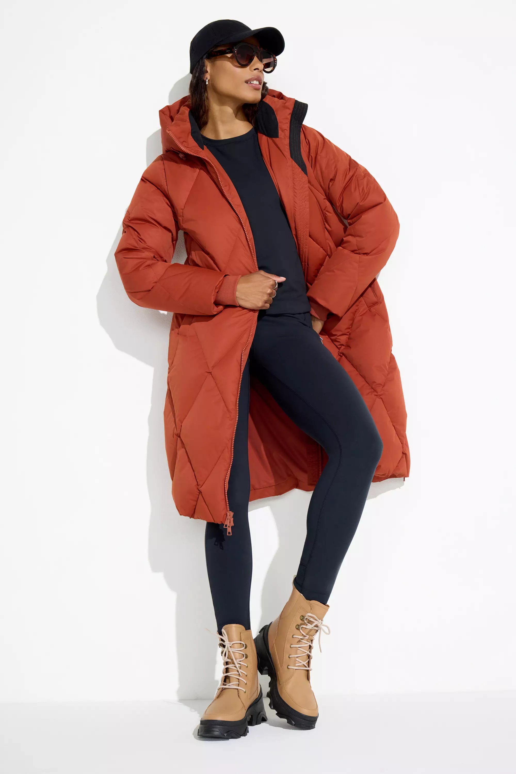 Women’s Diamond Quilt Long Down Parka - Red