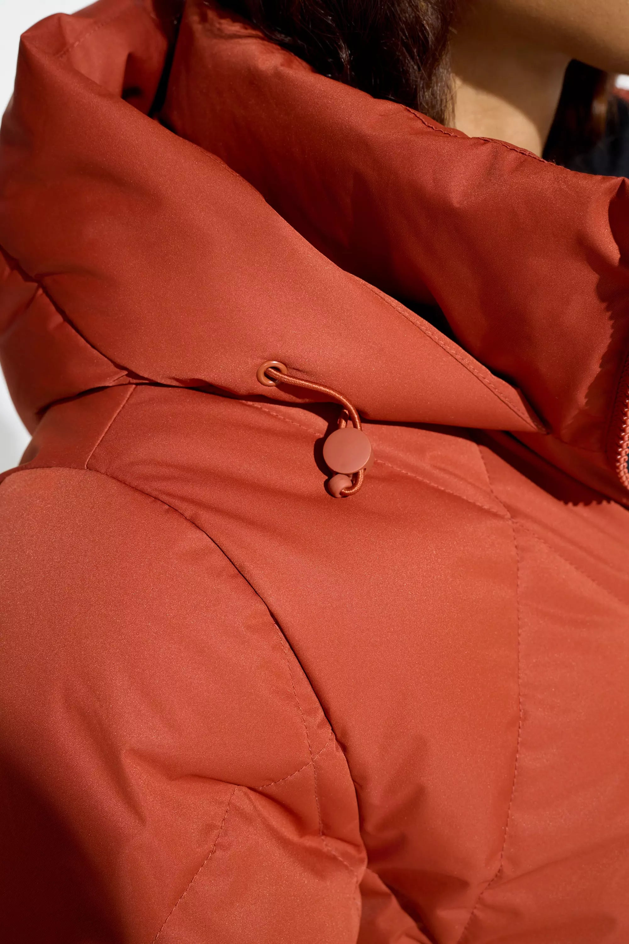 Women’s Diamond Quilt Long Down Parka - Red