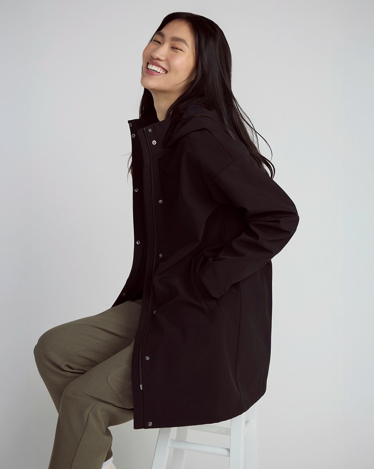 The Wind + Water-Resistant GRS Certified Recycled Polyester Jacket - Black