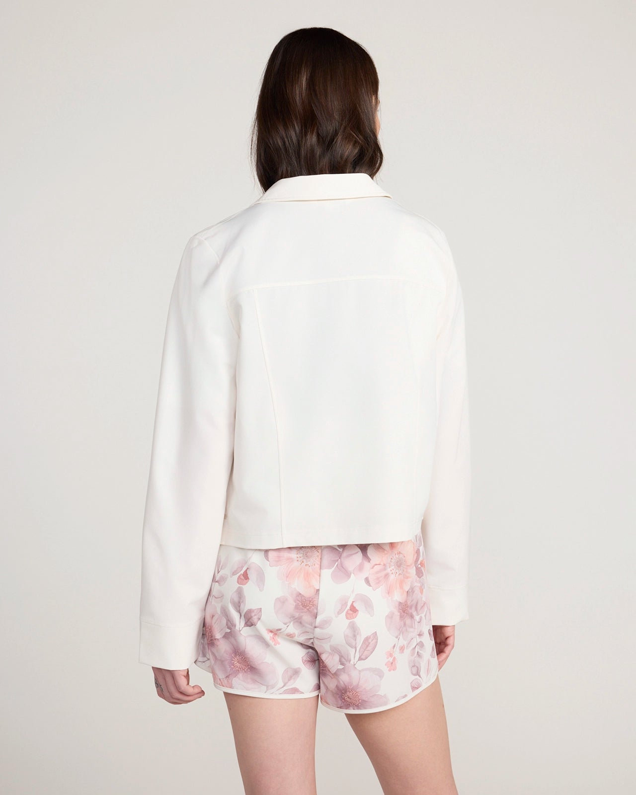 The Travel Utility Cargo Jacket - Sugar Swizzle Cream