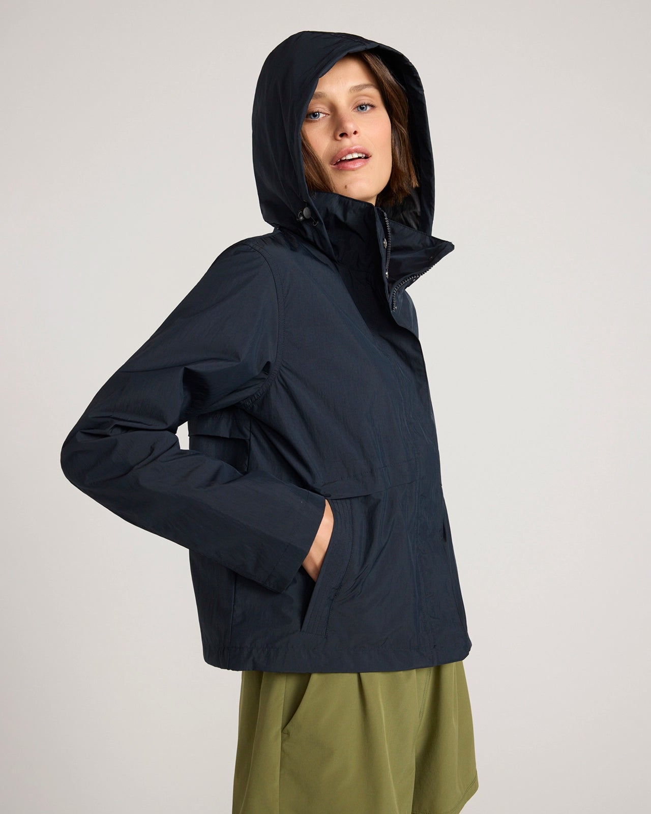 The Travel Outdoor Crinkle Jacket - Black