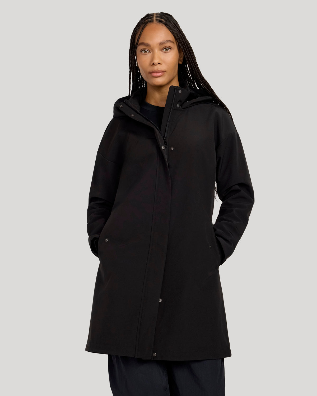 The Travel Long Softshell Jacket - Jet Black