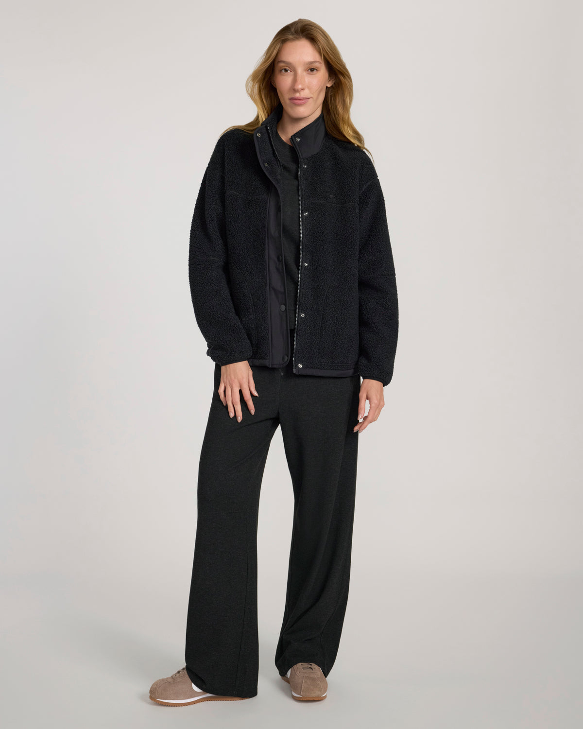 The Soft Luxe Snap Front Sherpa Jacket - Black Beauty