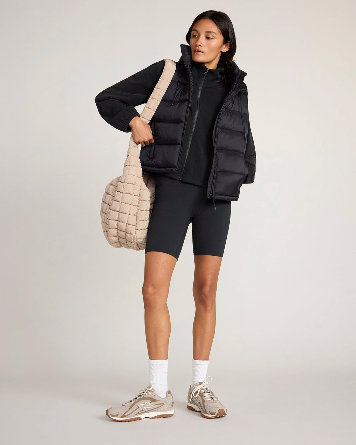 The Travel Quilted Hooded Vest - Black