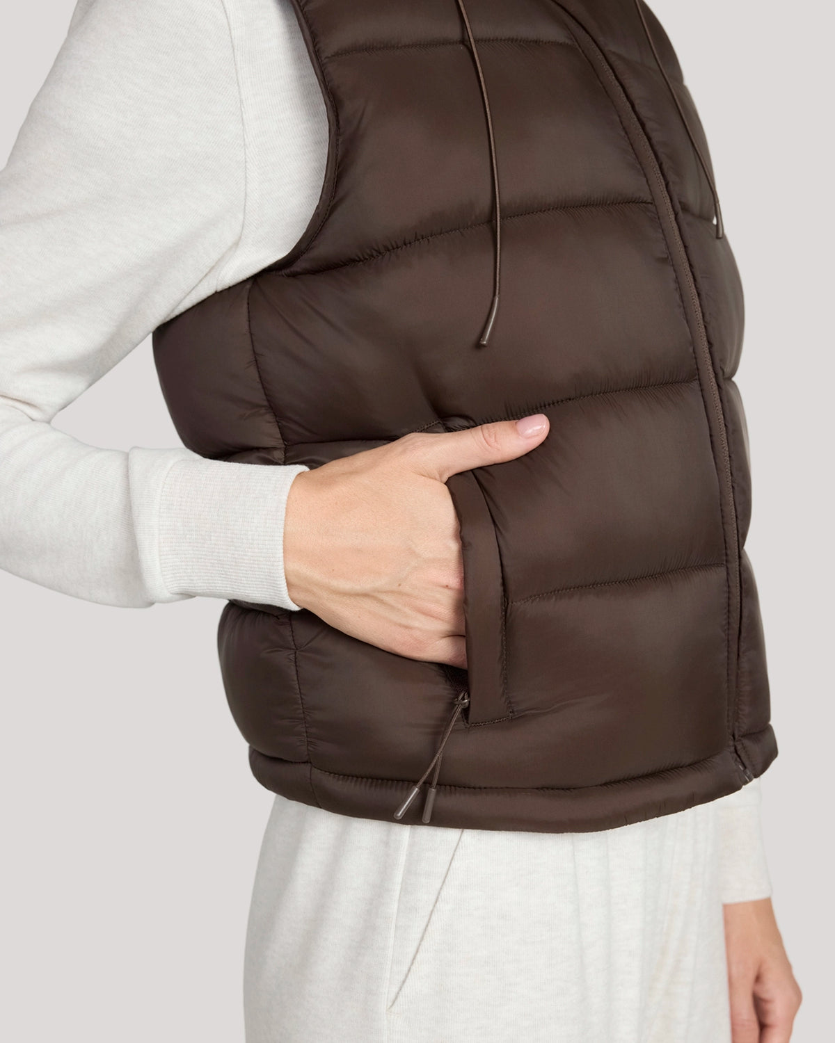 The Travel Quilted Hooded Vest - Chocolate Torte