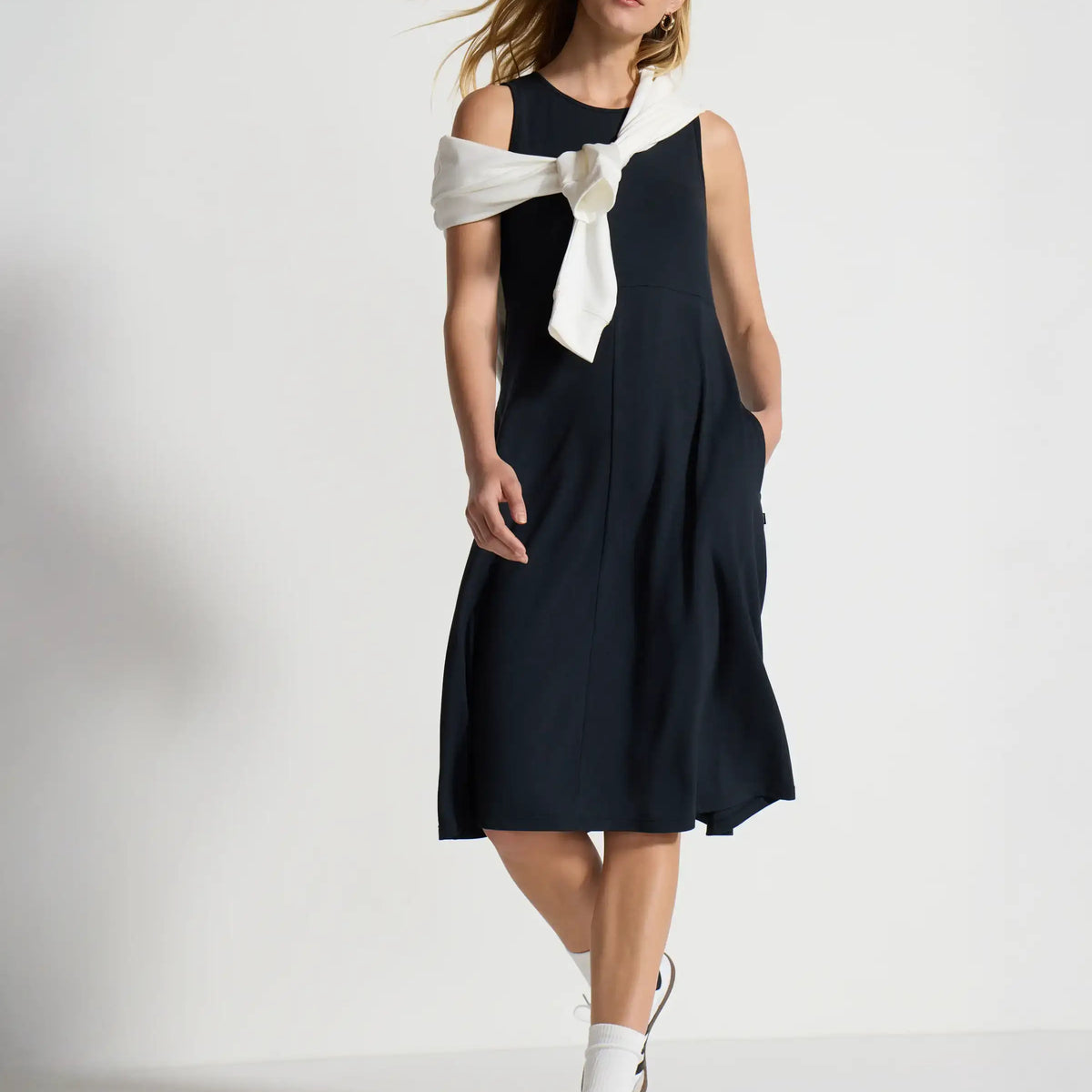 The Midi Dress - Black