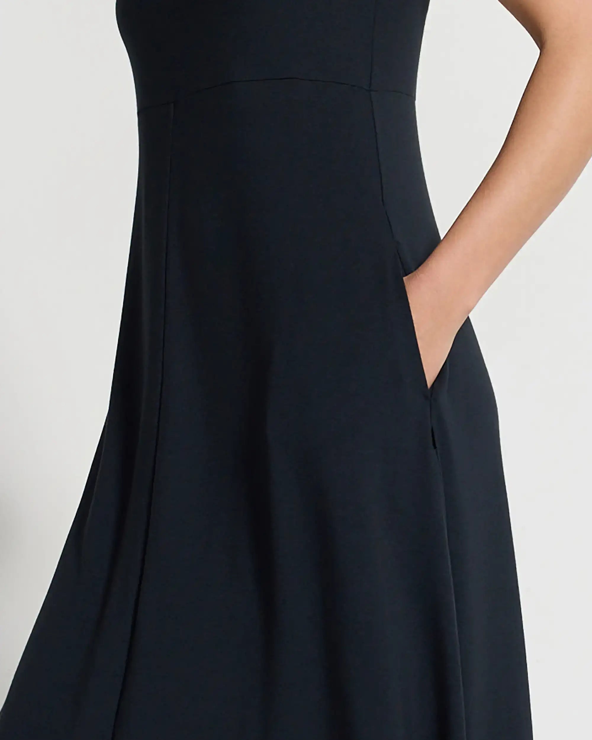 The TENCEL™ Modal + GRS Certified Recycled Poly Midi Dress - Black
