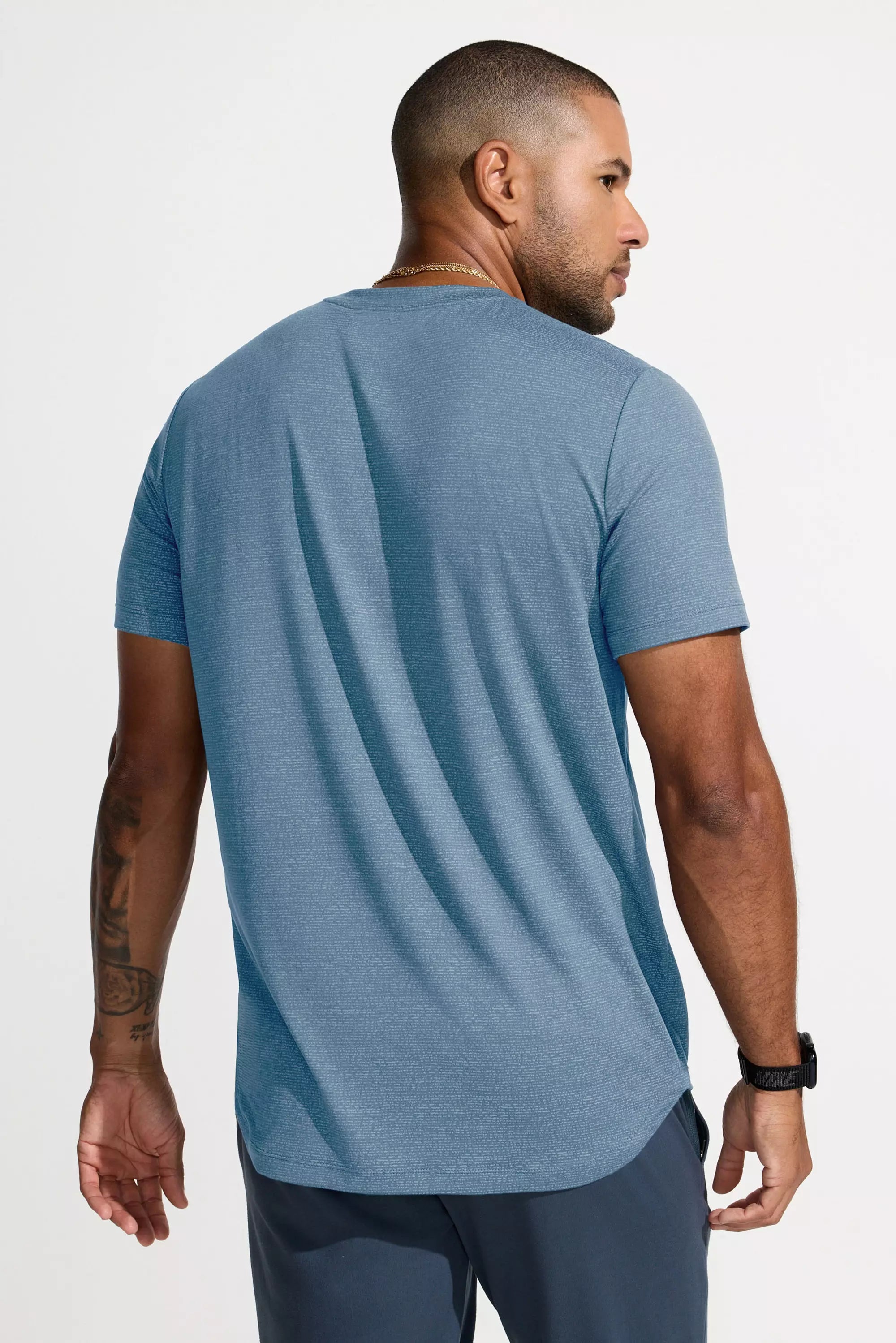 Men’s Elevate Tee - Light Blue