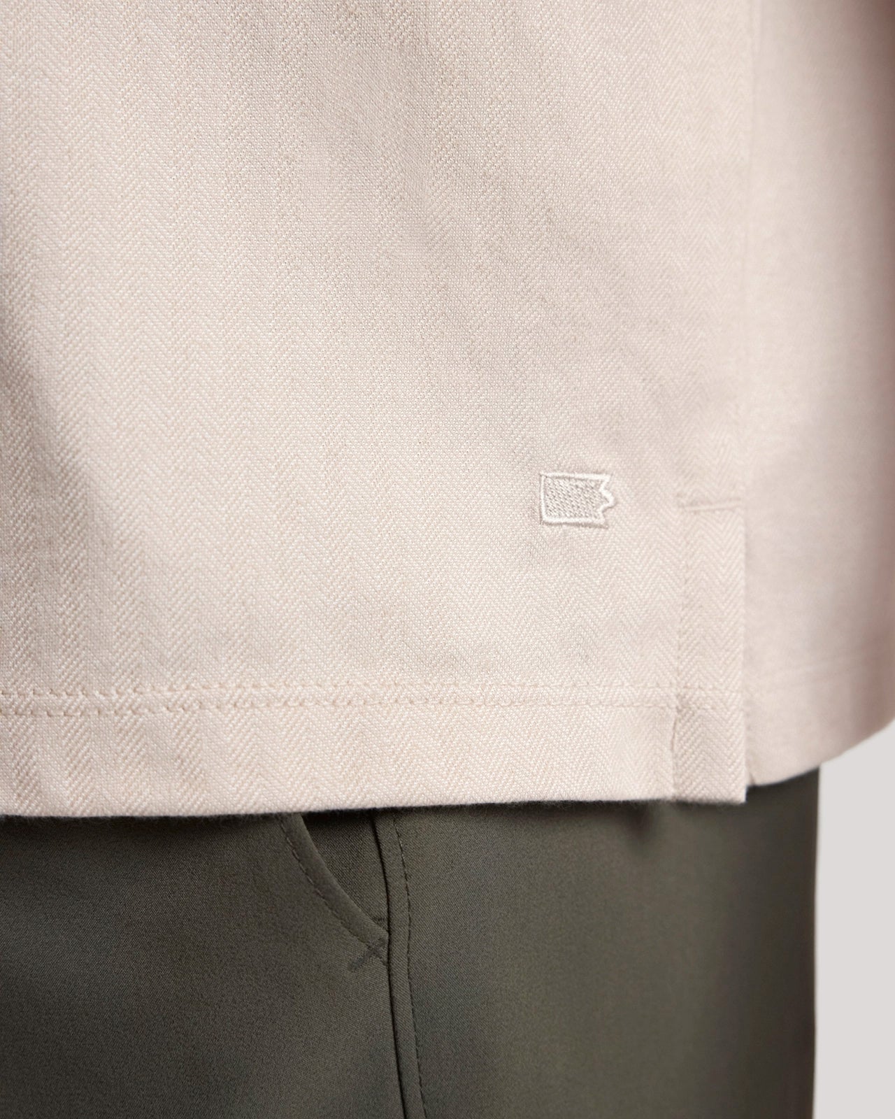 The Active Organic Cotton Herringbone Jacquard Polo - Chateau Grey