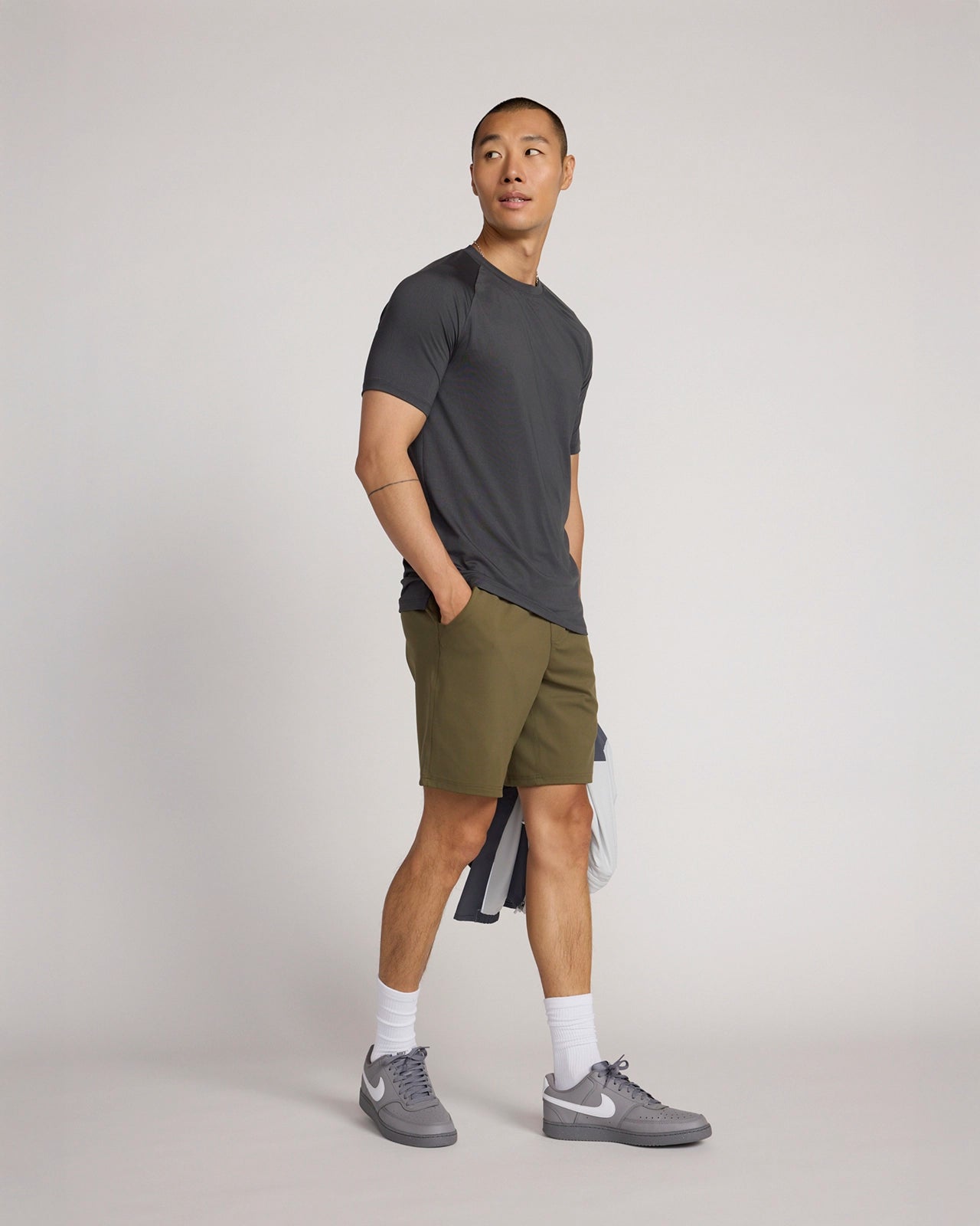 The Active Jacquard Raglan Performance Tee - Volcanic Ash Grey