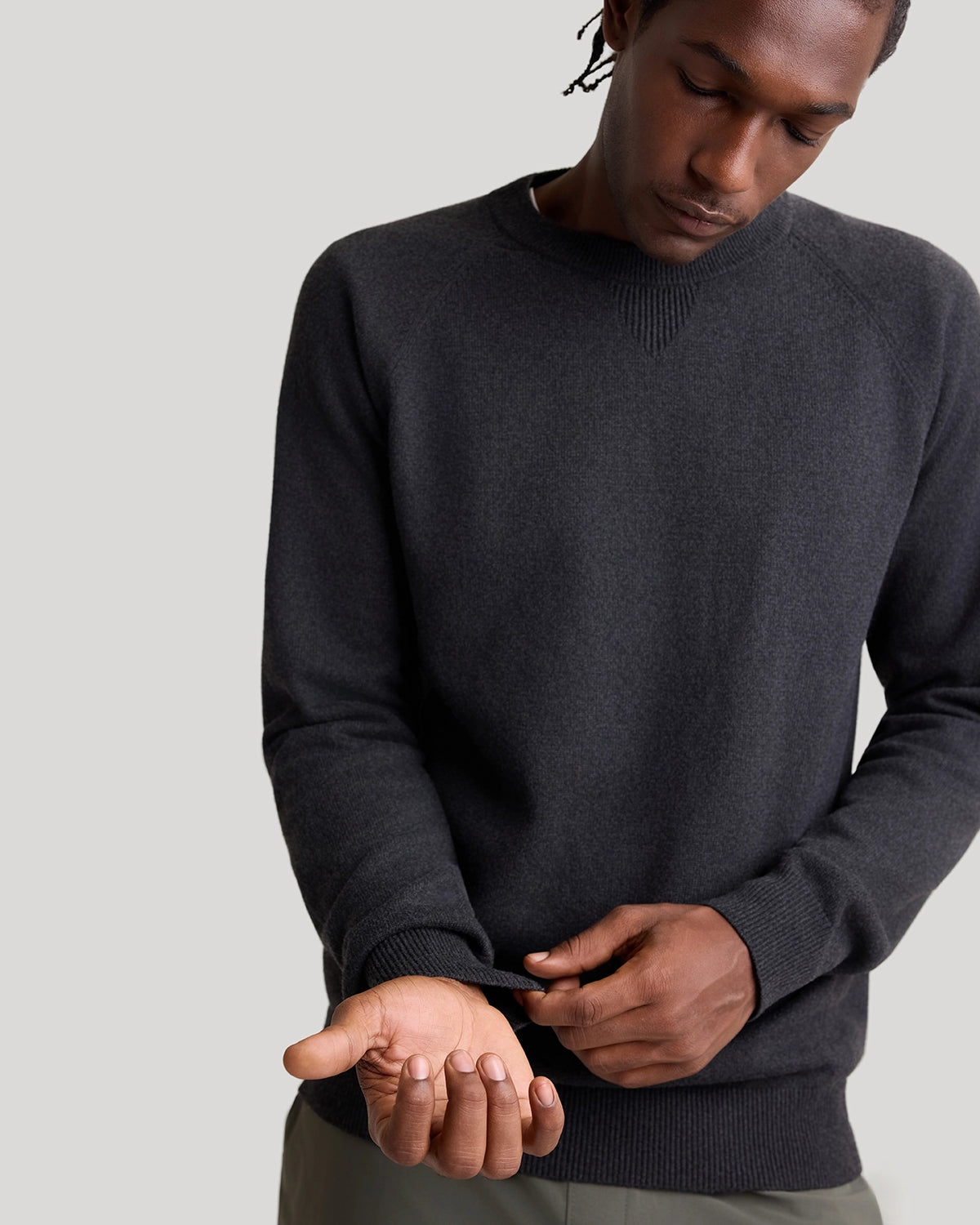 The Soft Luxe Tech Contrast Cuffs Crewneck Sweater - Black