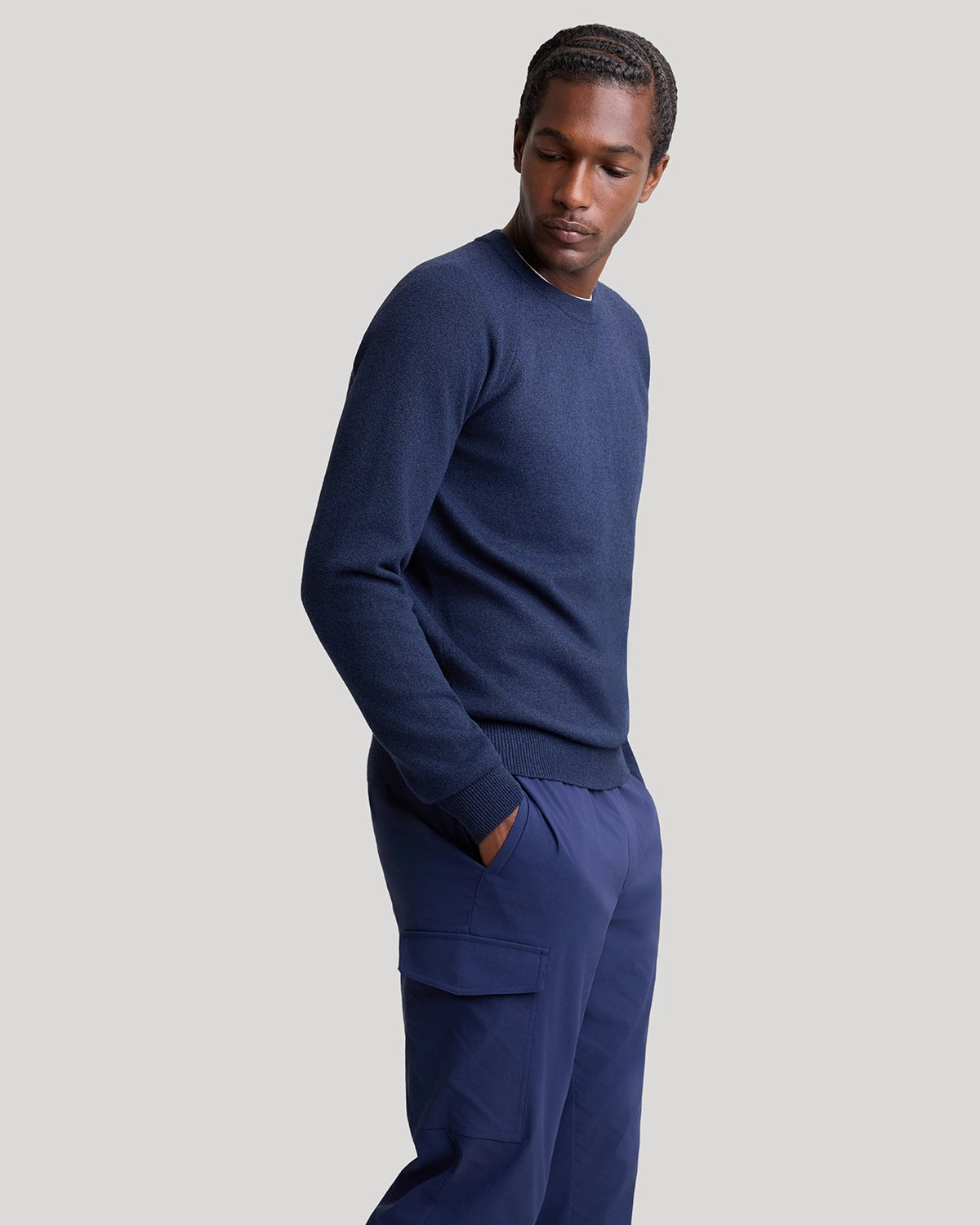 The Soft Luxe Tech Contrast Cuffs Crewneck Sweater - Navy