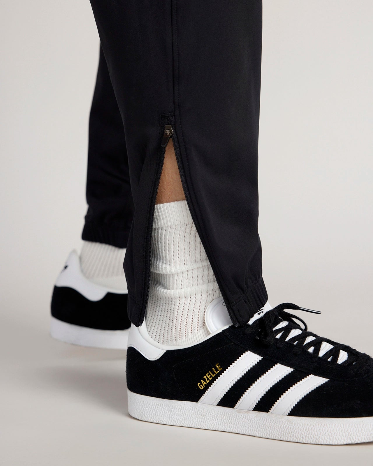 The Active GRS Certified Recycled Poly 29" Stretch Jogger - Black