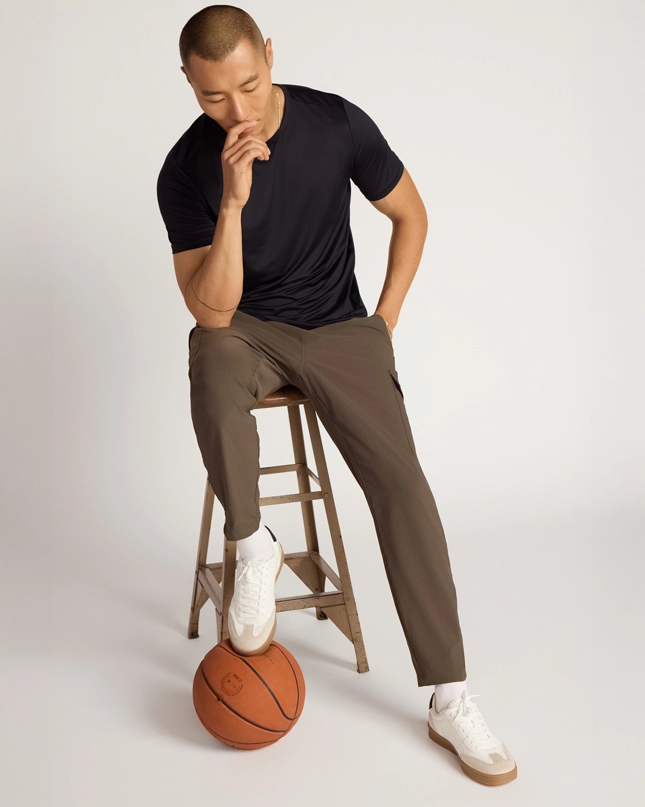 The Stretch GRS Certified Recycled Nylon Cargo Pant - Olive