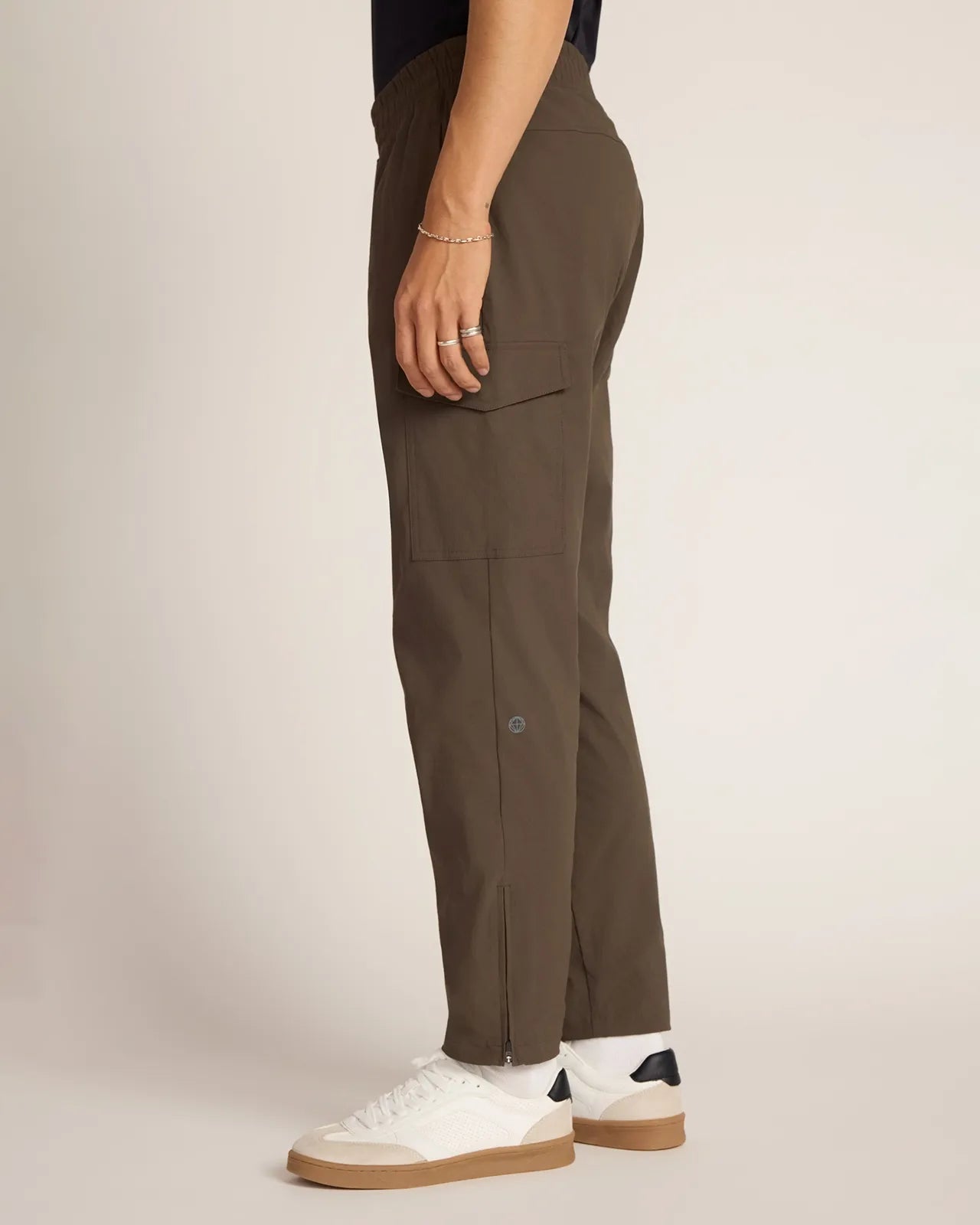The Stretch GRS Certified Recycled Nylon Cargo Pant - Olive