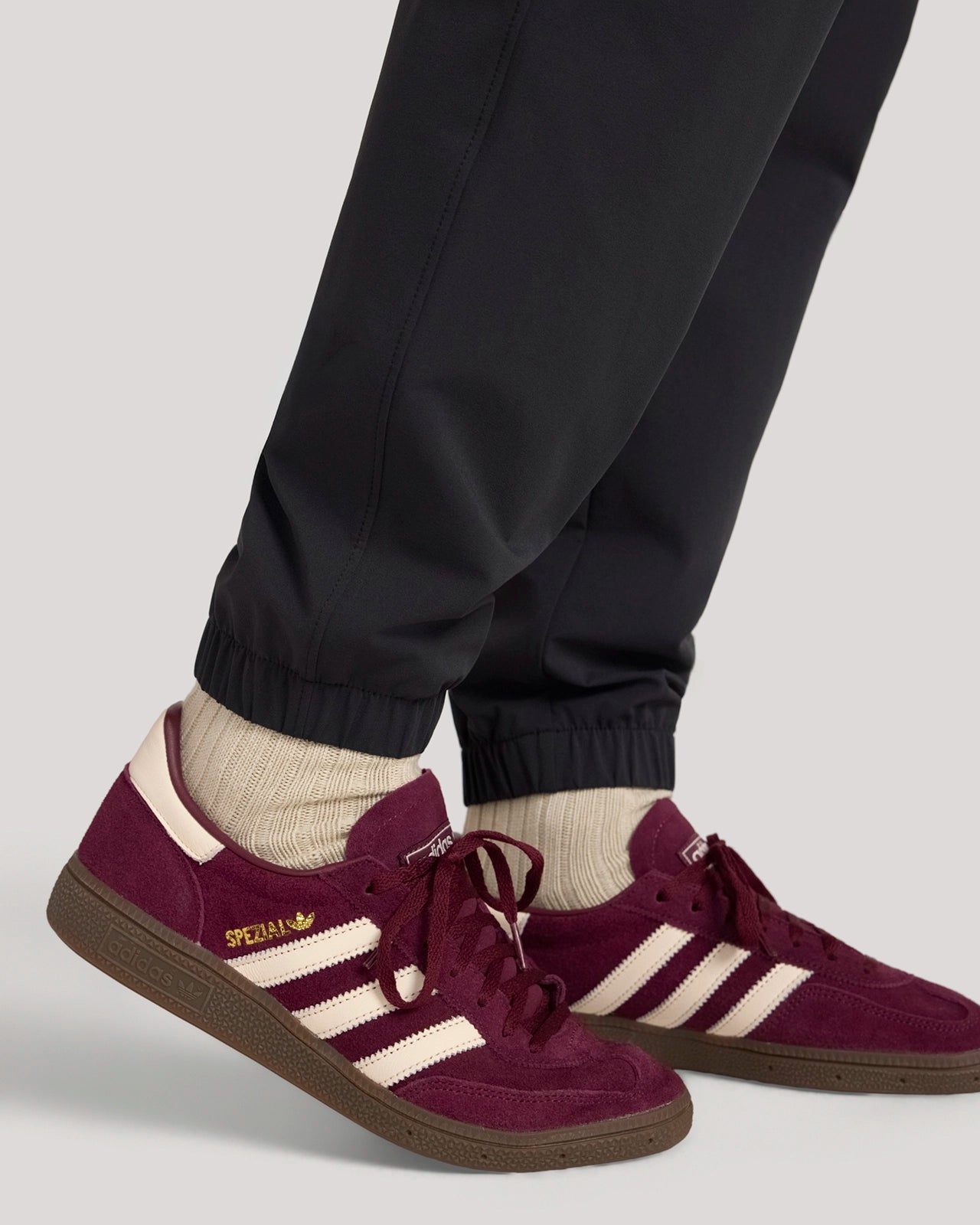 The Active Flex Woven Jogger - Black