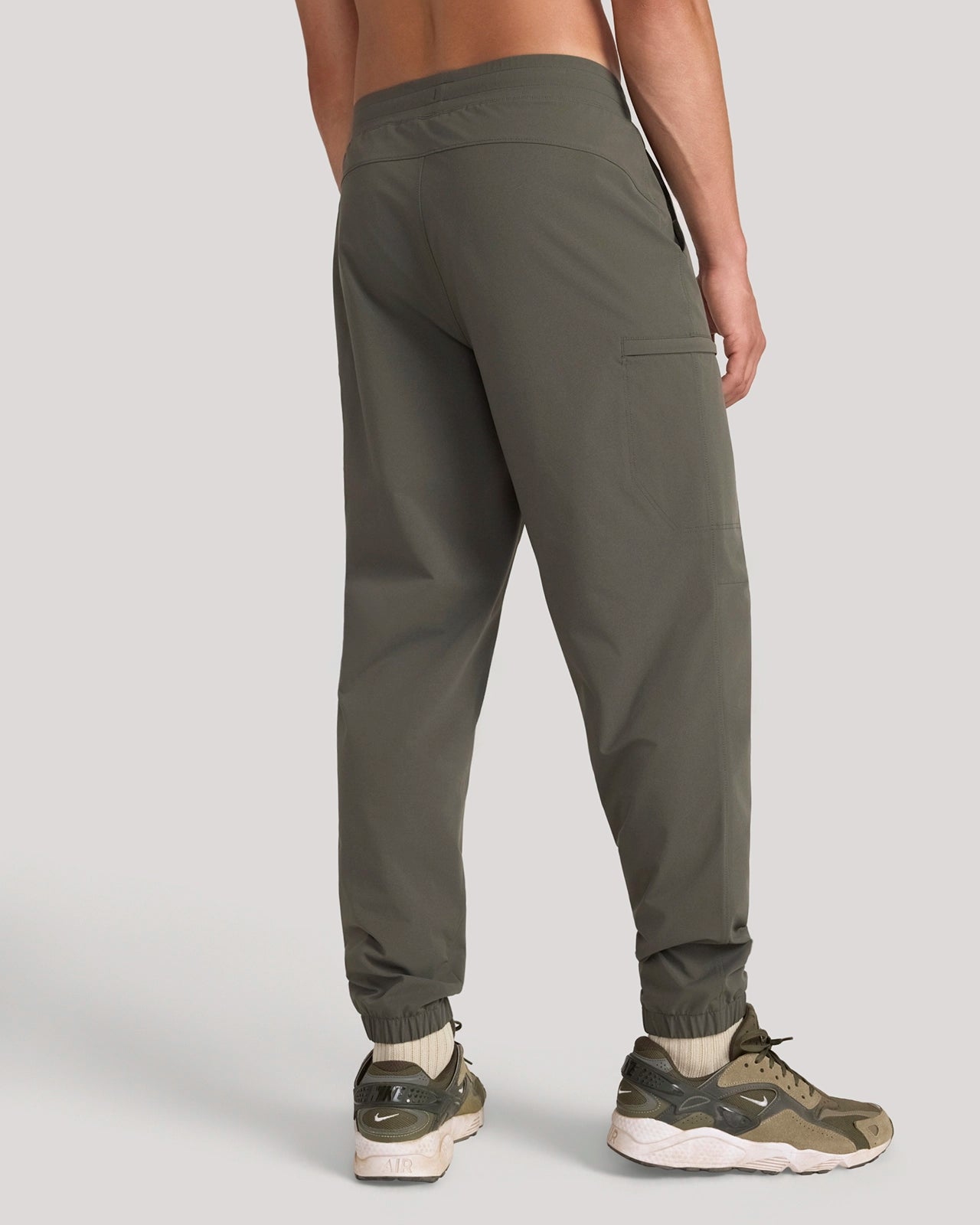The Active Flex Woven Jogger - Green