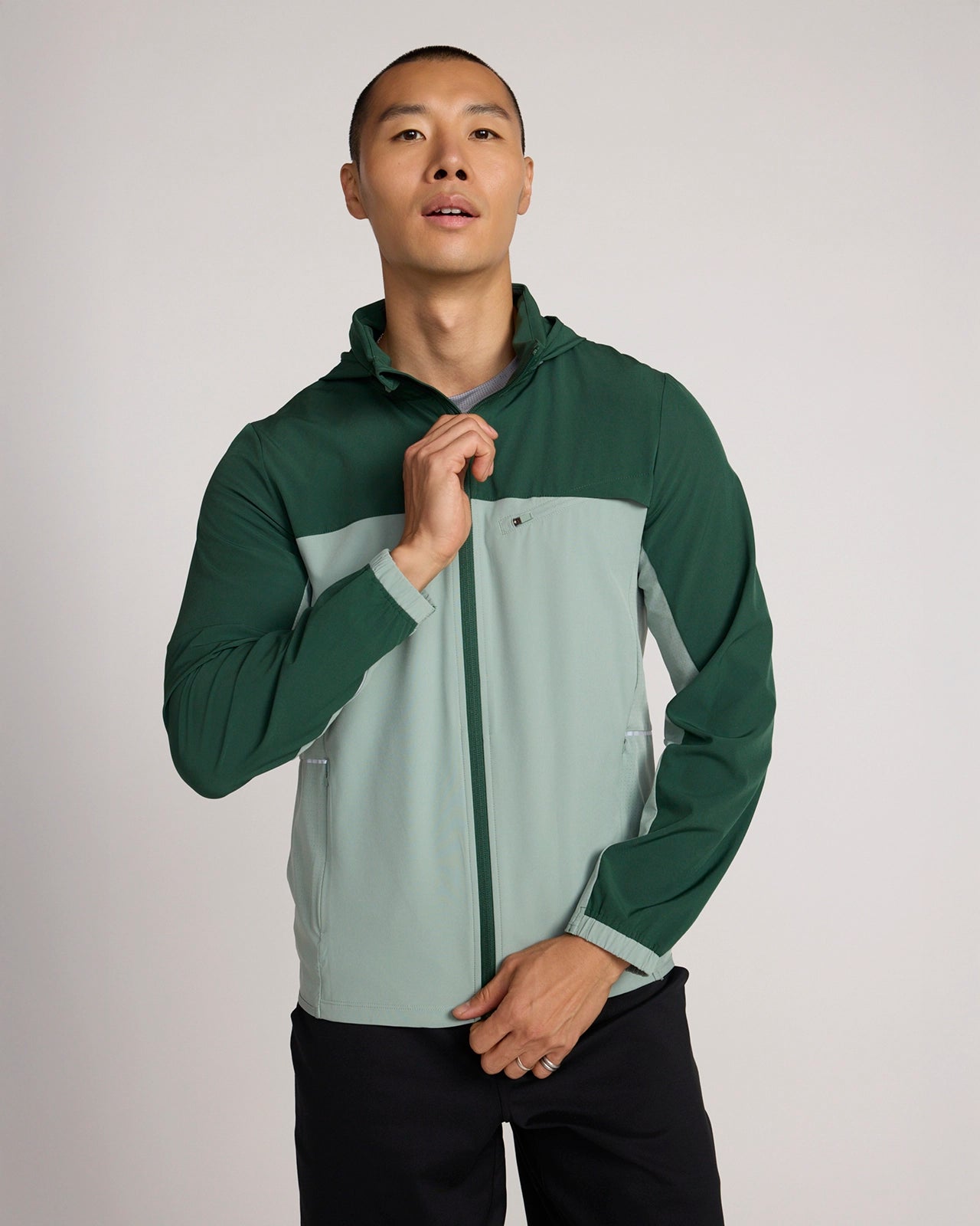 The Lightweight Active Jacket - Pineneedle/Iceberg Green