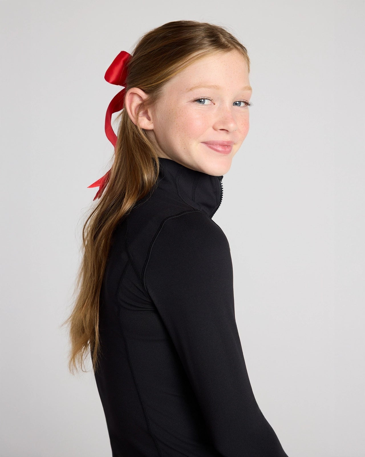 The Girls' Active Stretch GRS Certified Recycled Poly Yoga Jacket - Black