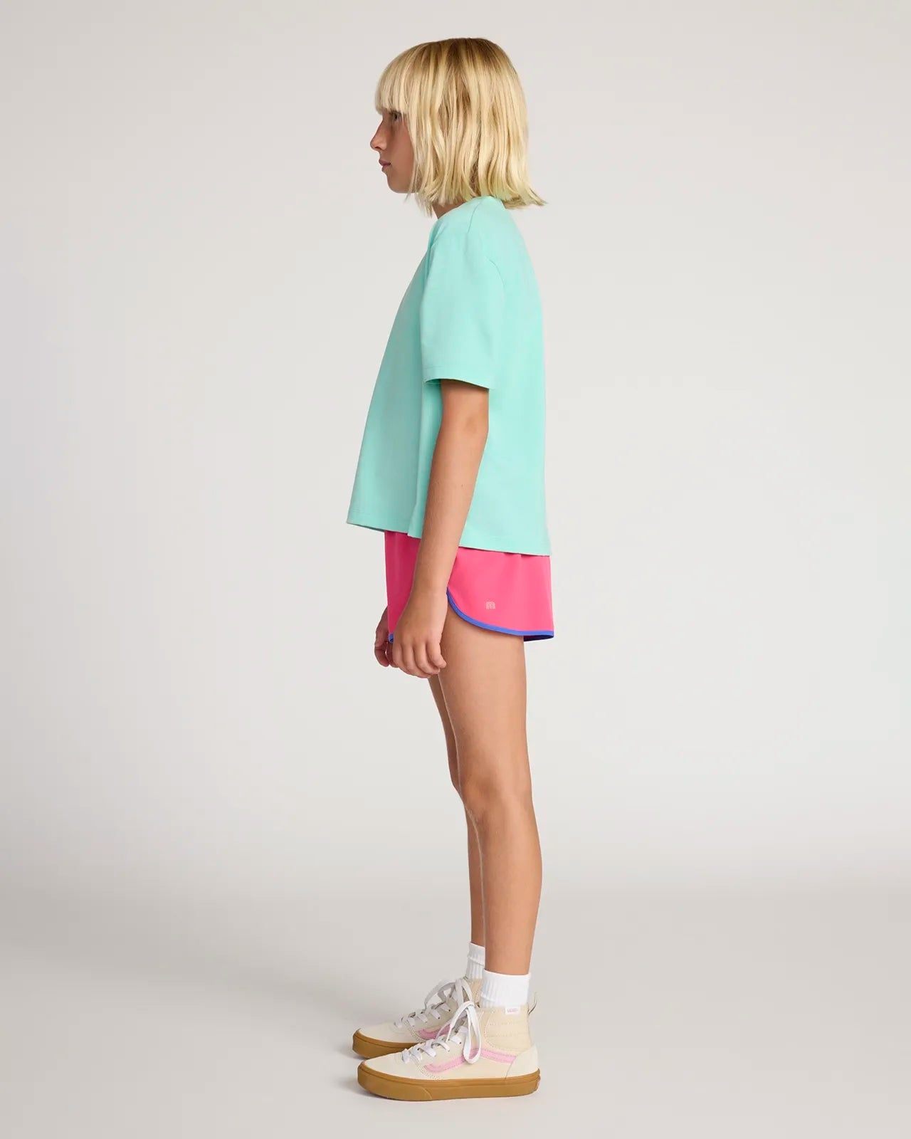 Active Short with Piping - Raspberry Sorbet