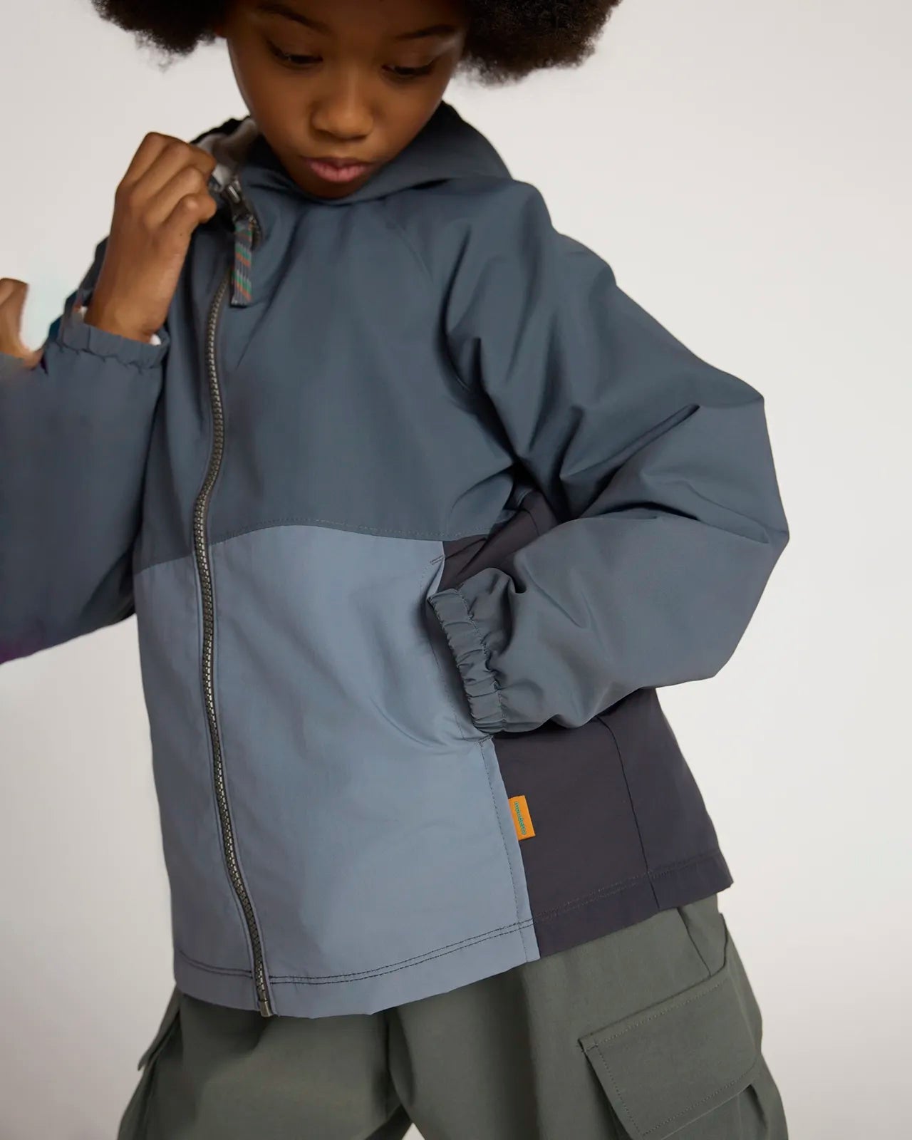 Unisex Kid’s Color Block Rain Jacket - Black/Grey