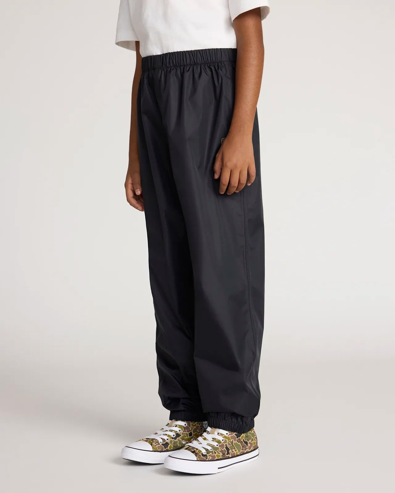 The Kids' Packable GRS Certified Recycled Nylon Splash Pant - Black