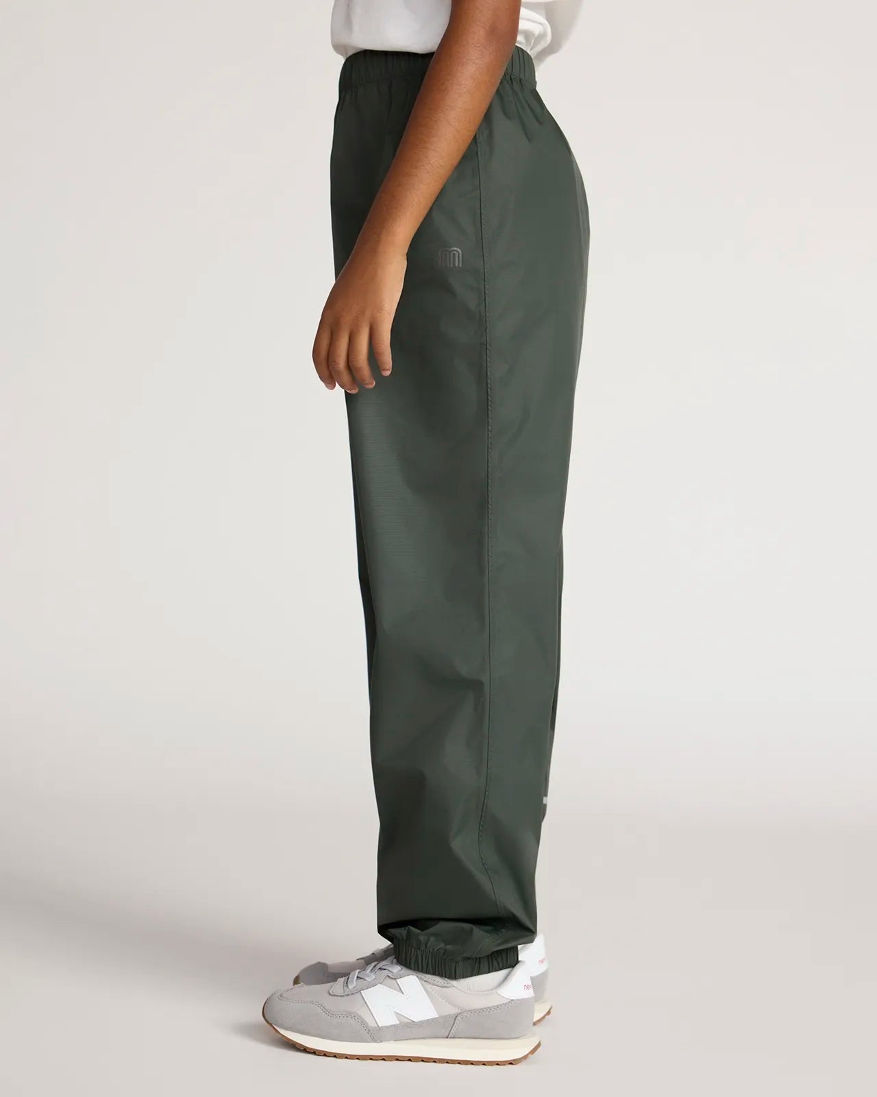 The Kids' Packable GRS Certified Recycled Nylon Splash Pant - Deep Forest