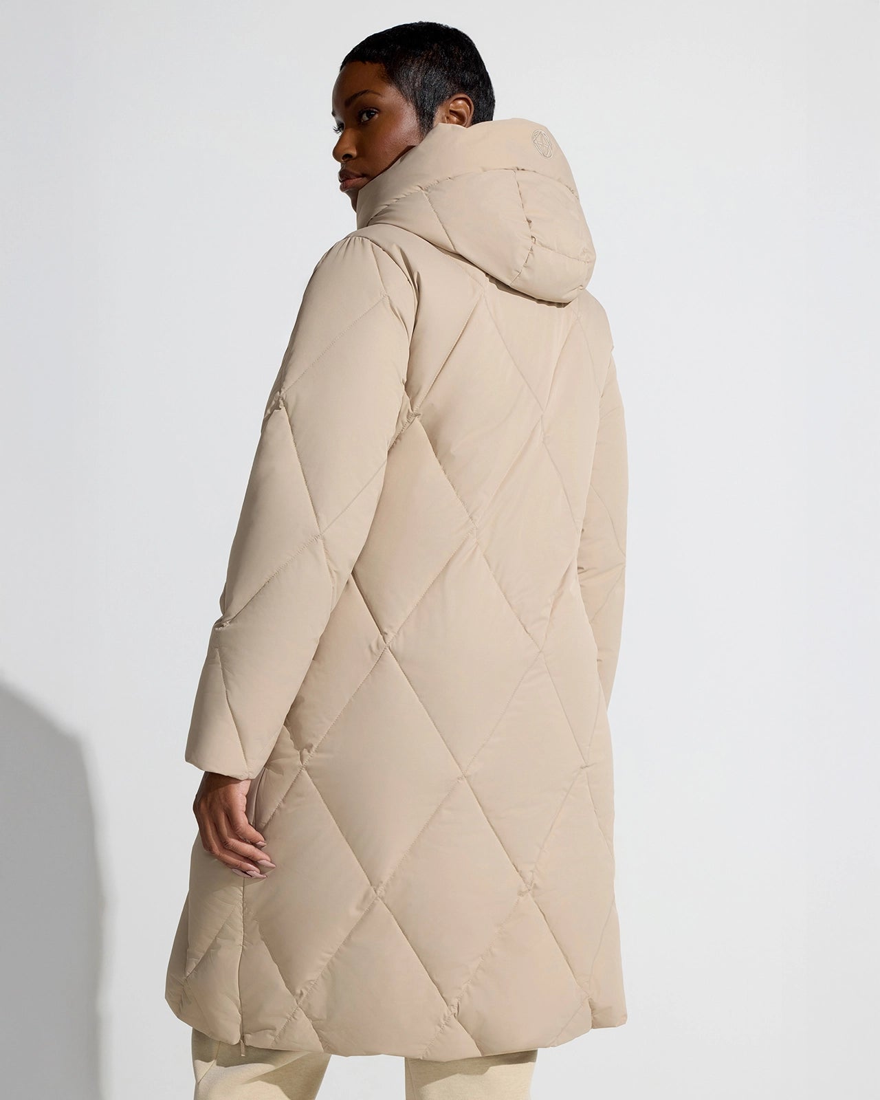 The RDS 700 Fill Power GRS Certified Recycled Poly Diamond-Quilted Parka - Cream