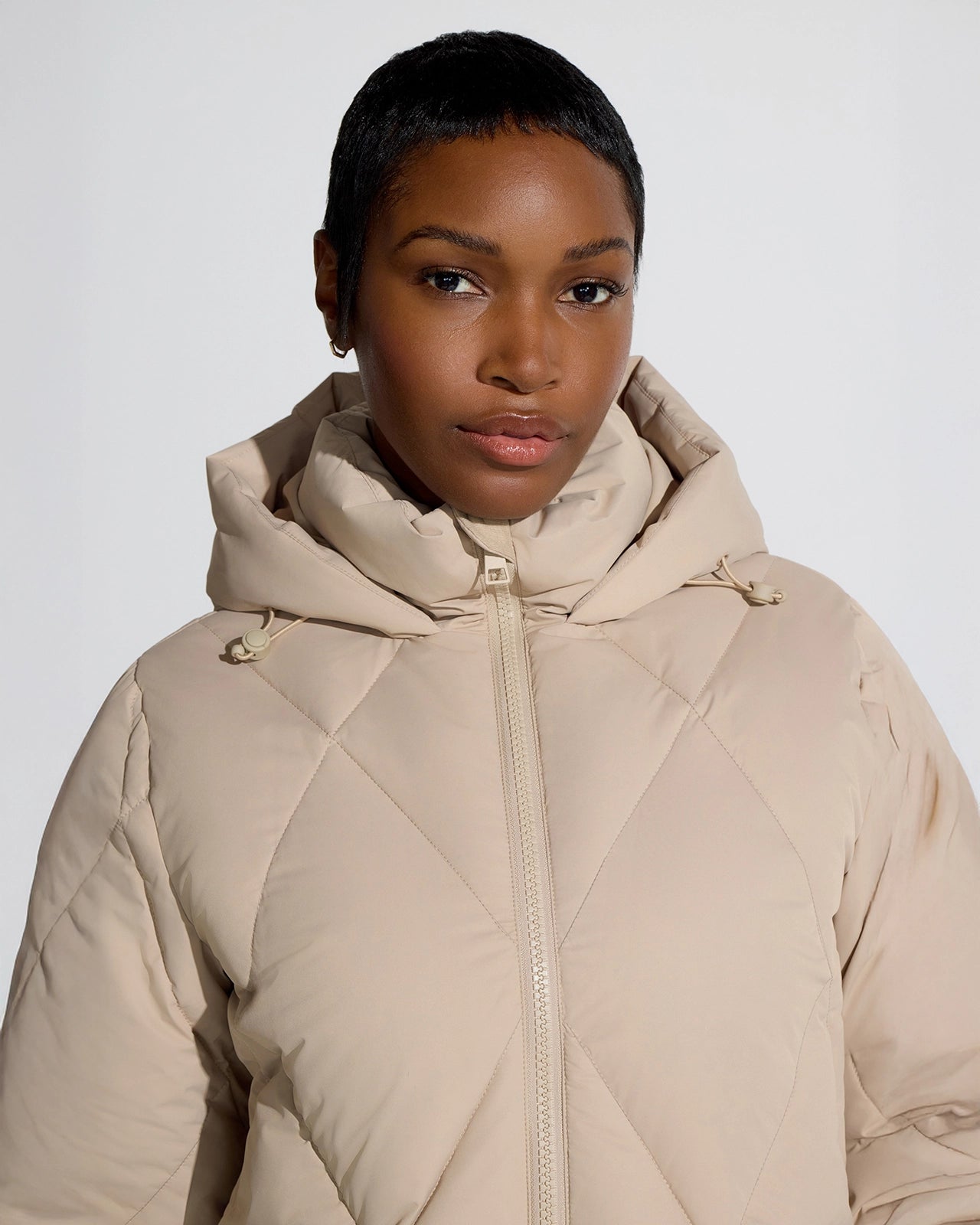 The RDS 700 Fill Power GRS Certified Recycled Poly Diamond-Quilted Parka - Cream