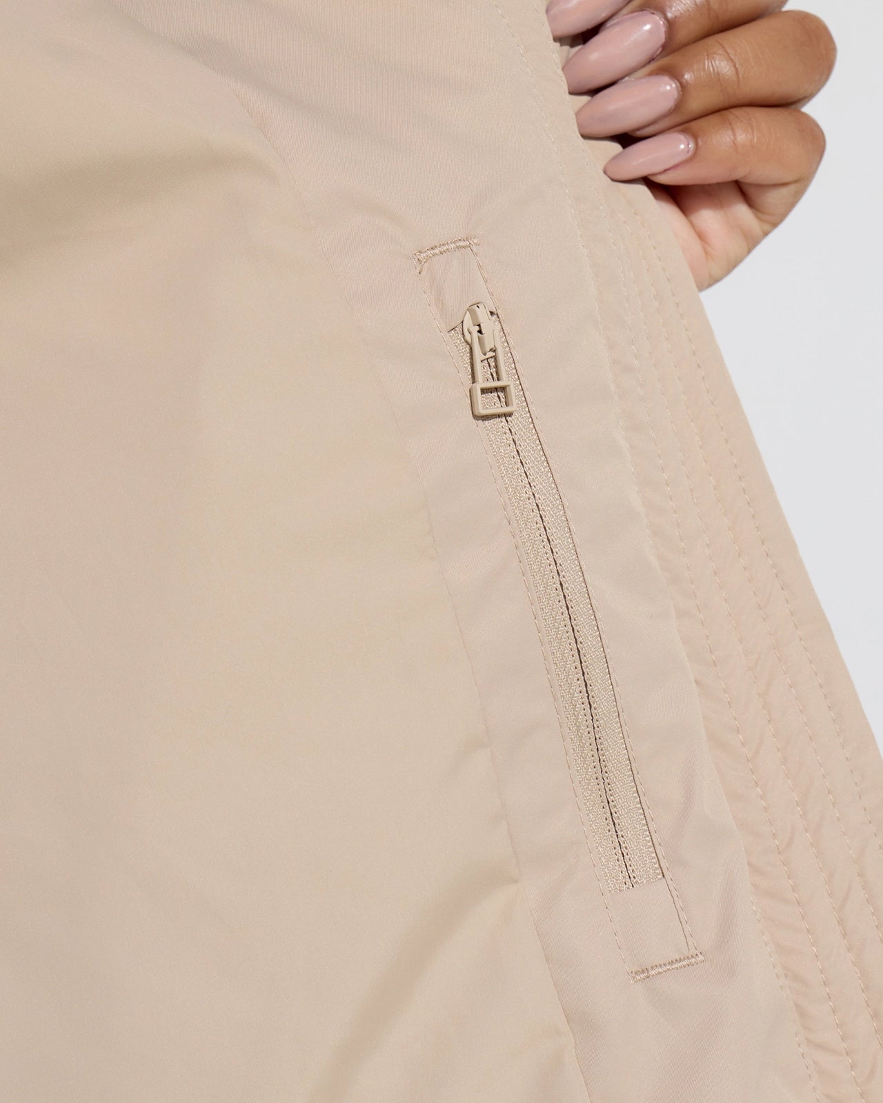 The RDS 700 Fill Power GRS Certified Recycled Poly Diamond-Quilted Parka - Cream