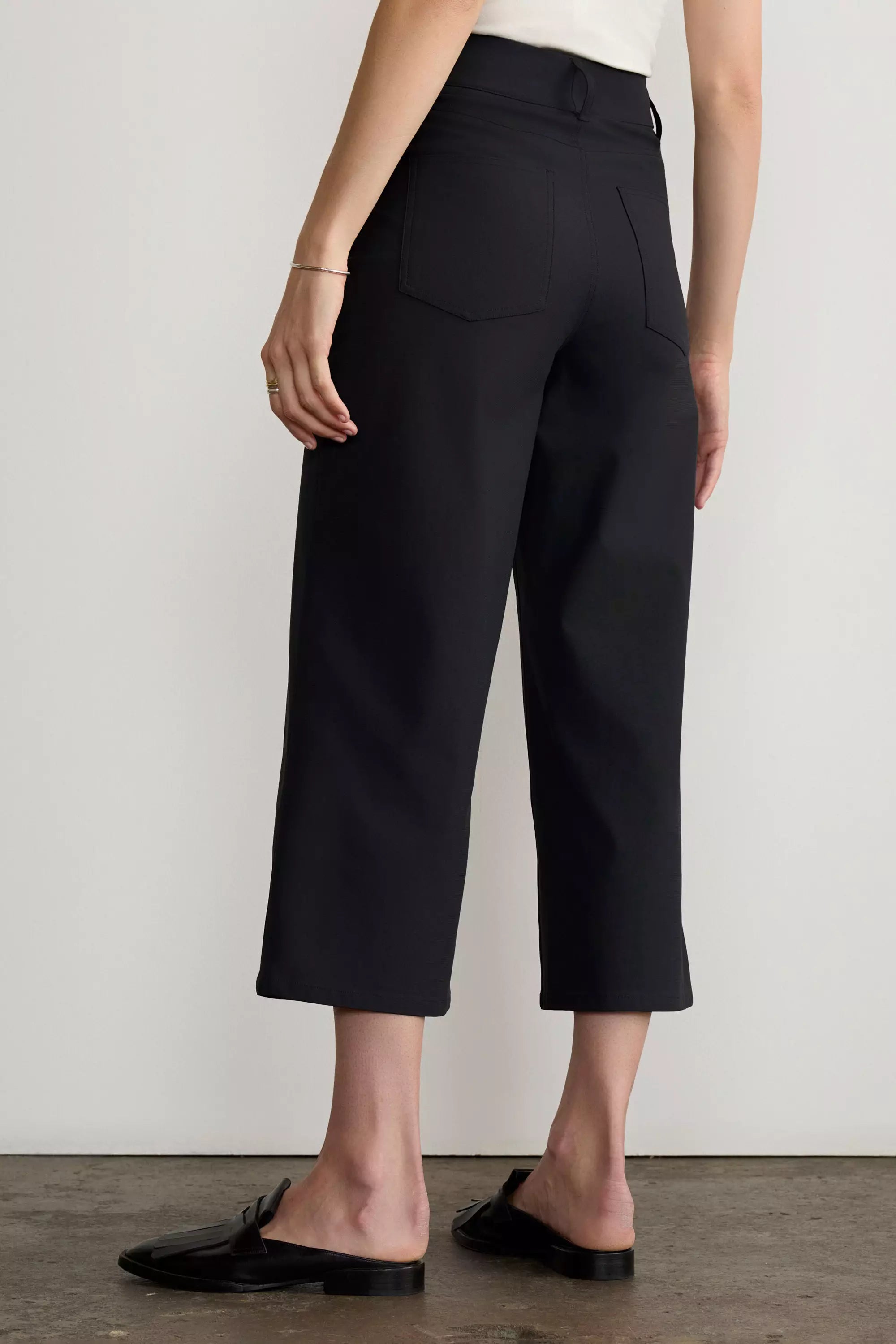 Limitless High-Rise Wide Leg Cropped Pant