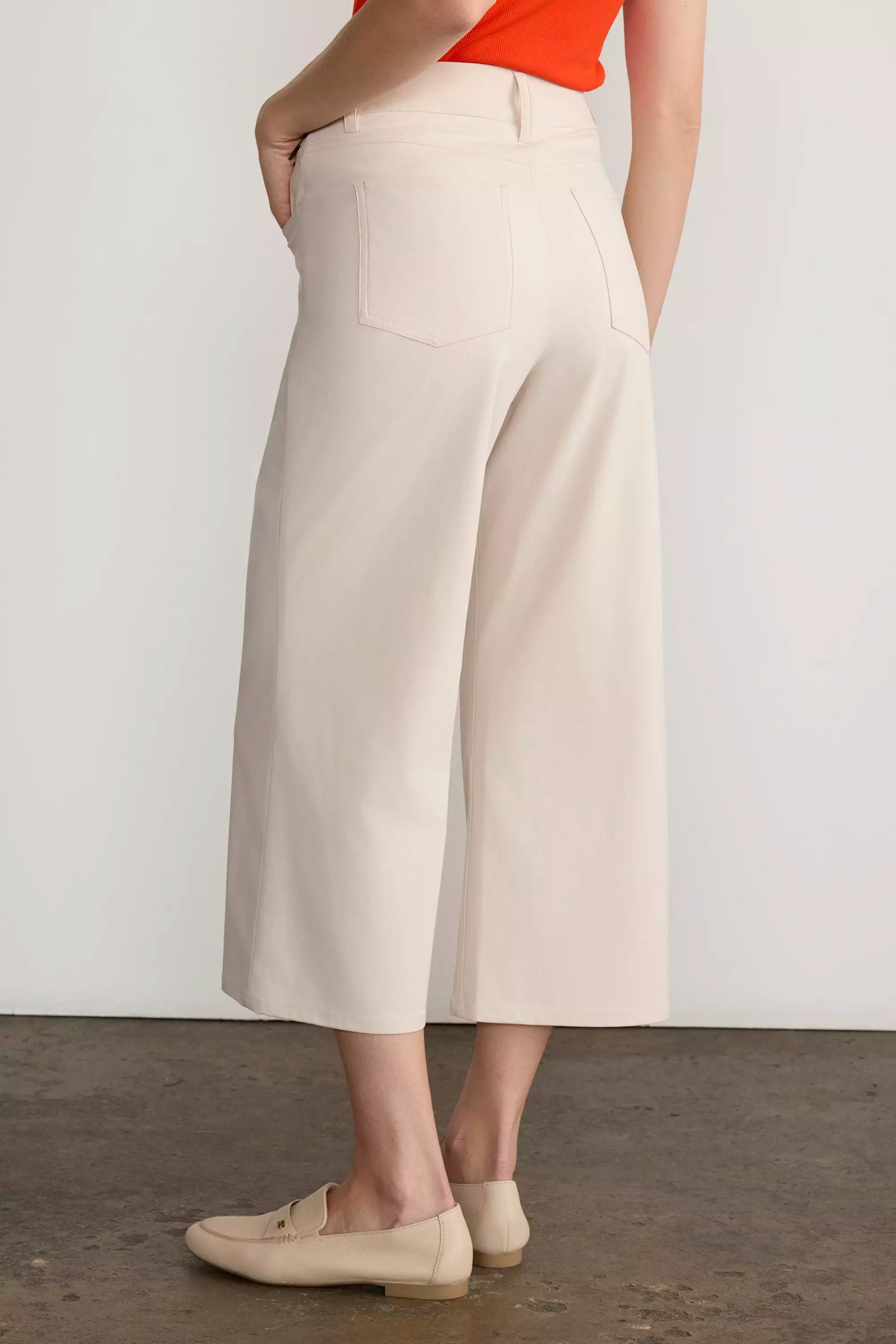 Limitless High-Rise Wide Leg Cropped Pant