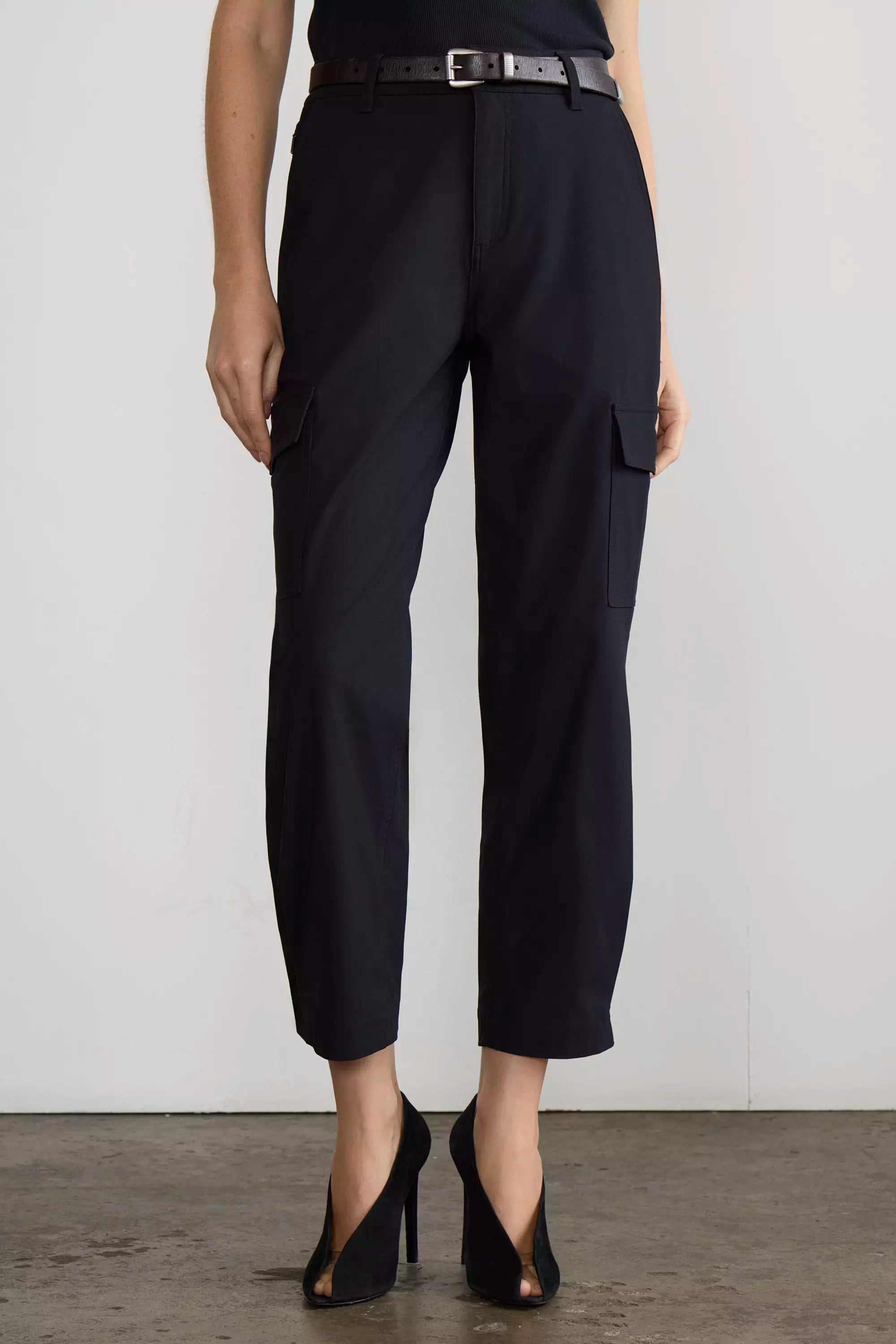 Limitless High-Rise Cargo Pant - Black