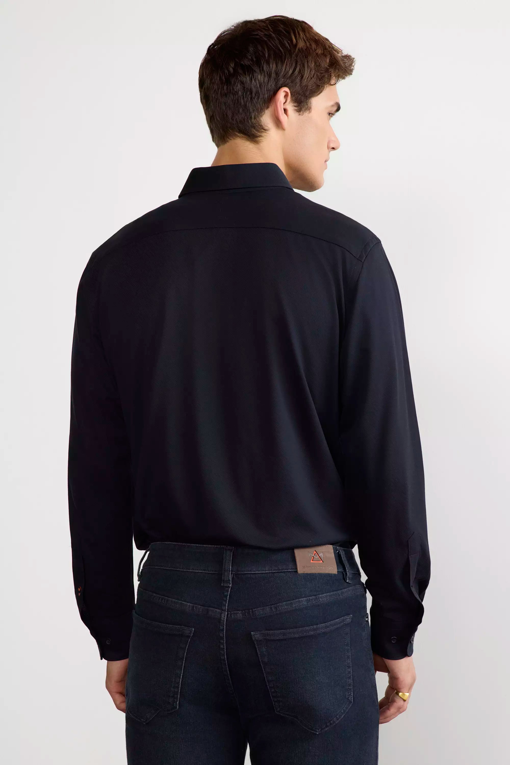 Interview FlexPique Knit Standard-Fit Shirt