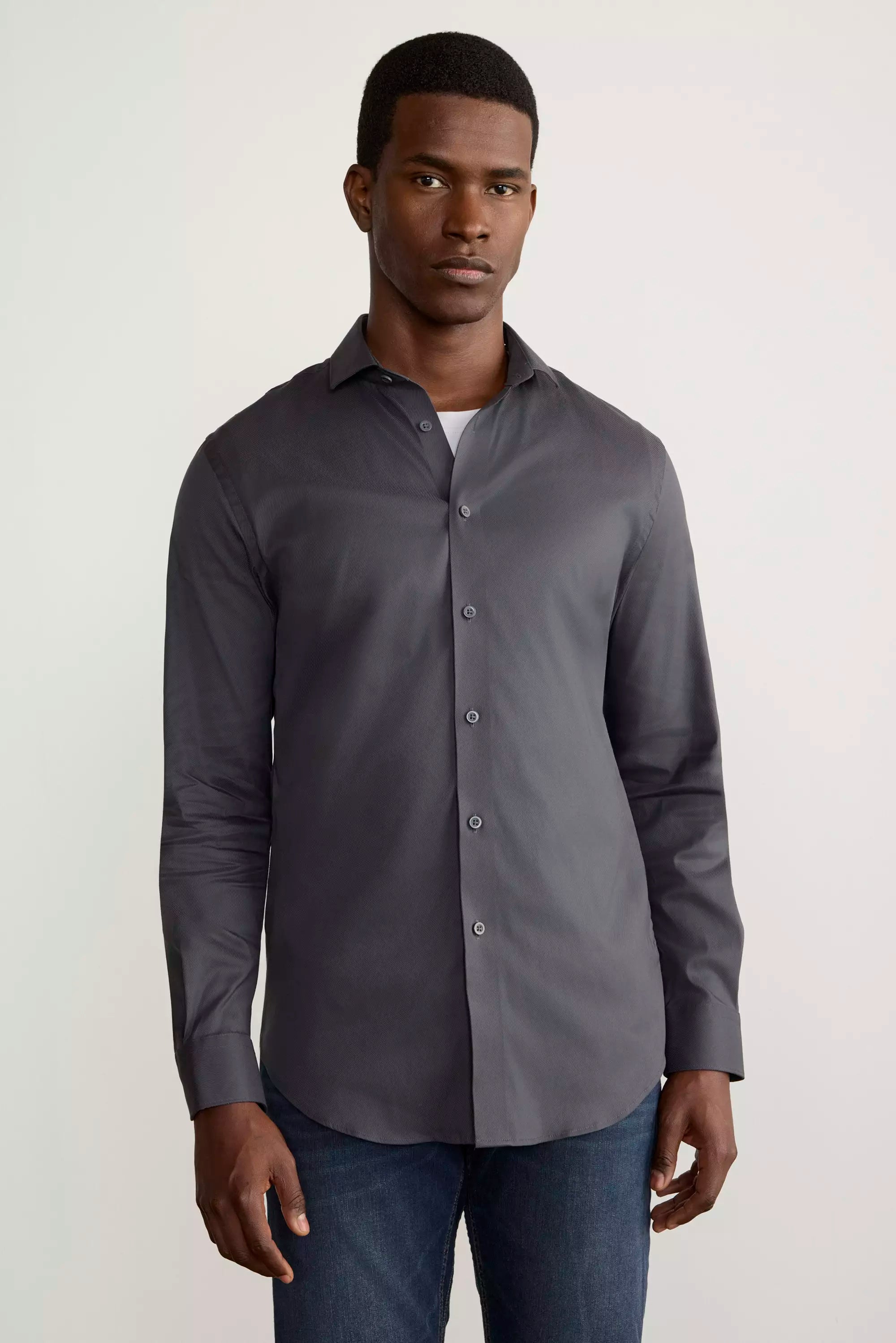 PerformLuxe Cotton Nylon Twill Standard-Fit Shirt - Charcoal