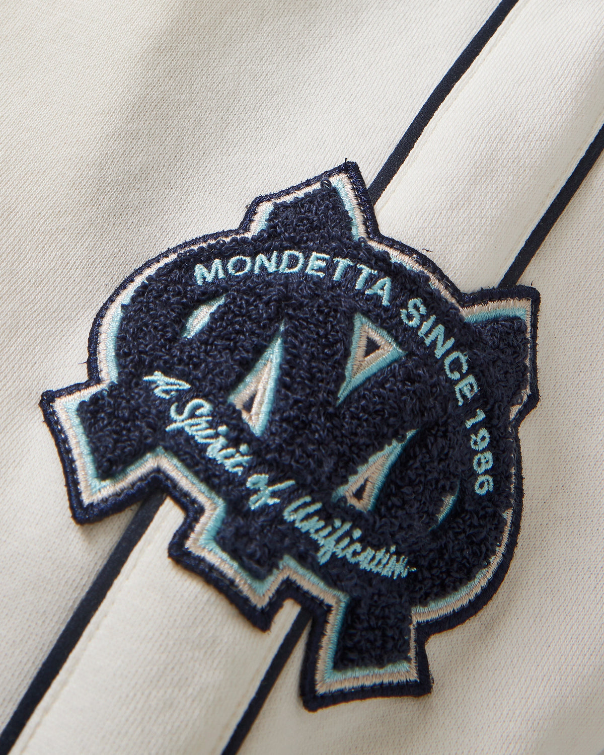 Kraken Rinkside Hoodie - Vintage White