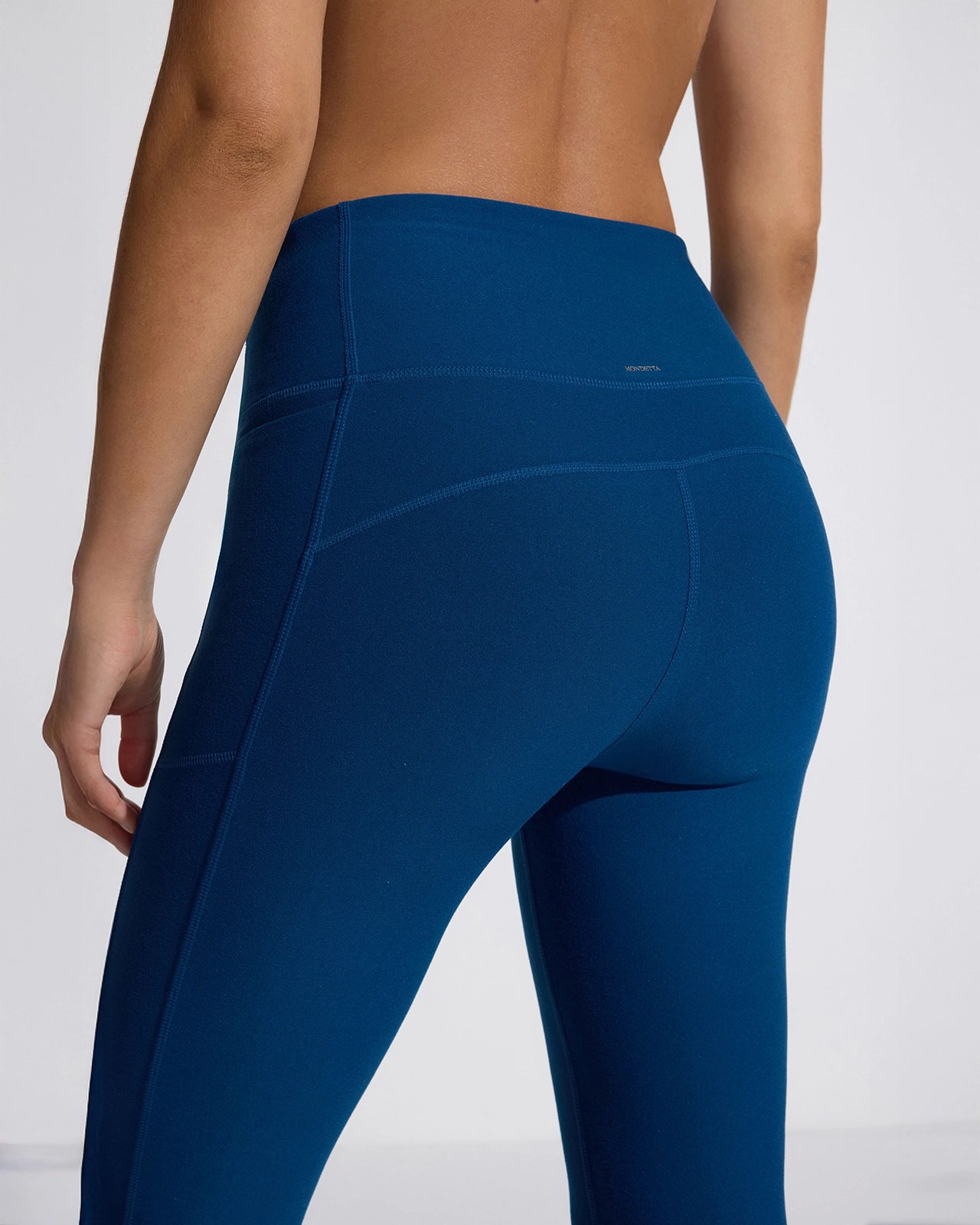 The Active Half-Moon Power Mesh GRS Certified Recycled Poly Legging - Navy