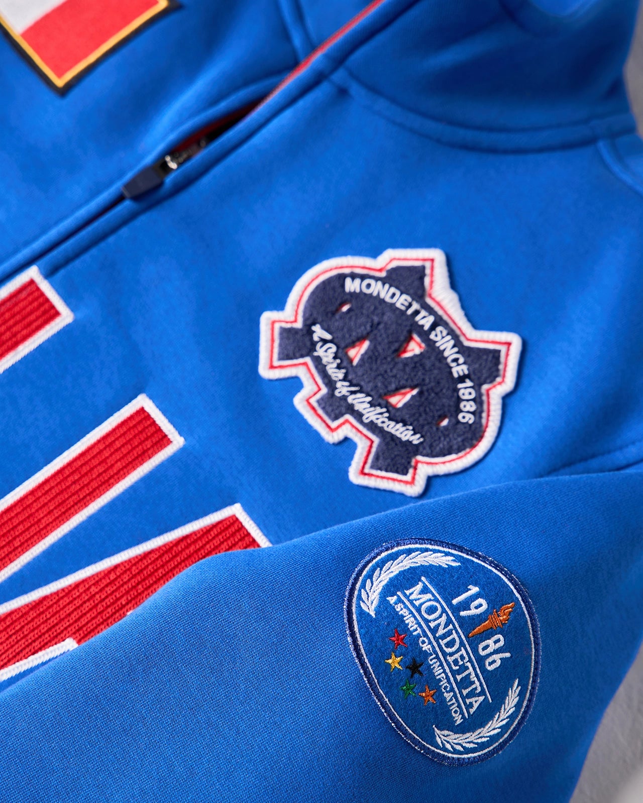 The Pitch World Jacket - Pitch Blue/Italy