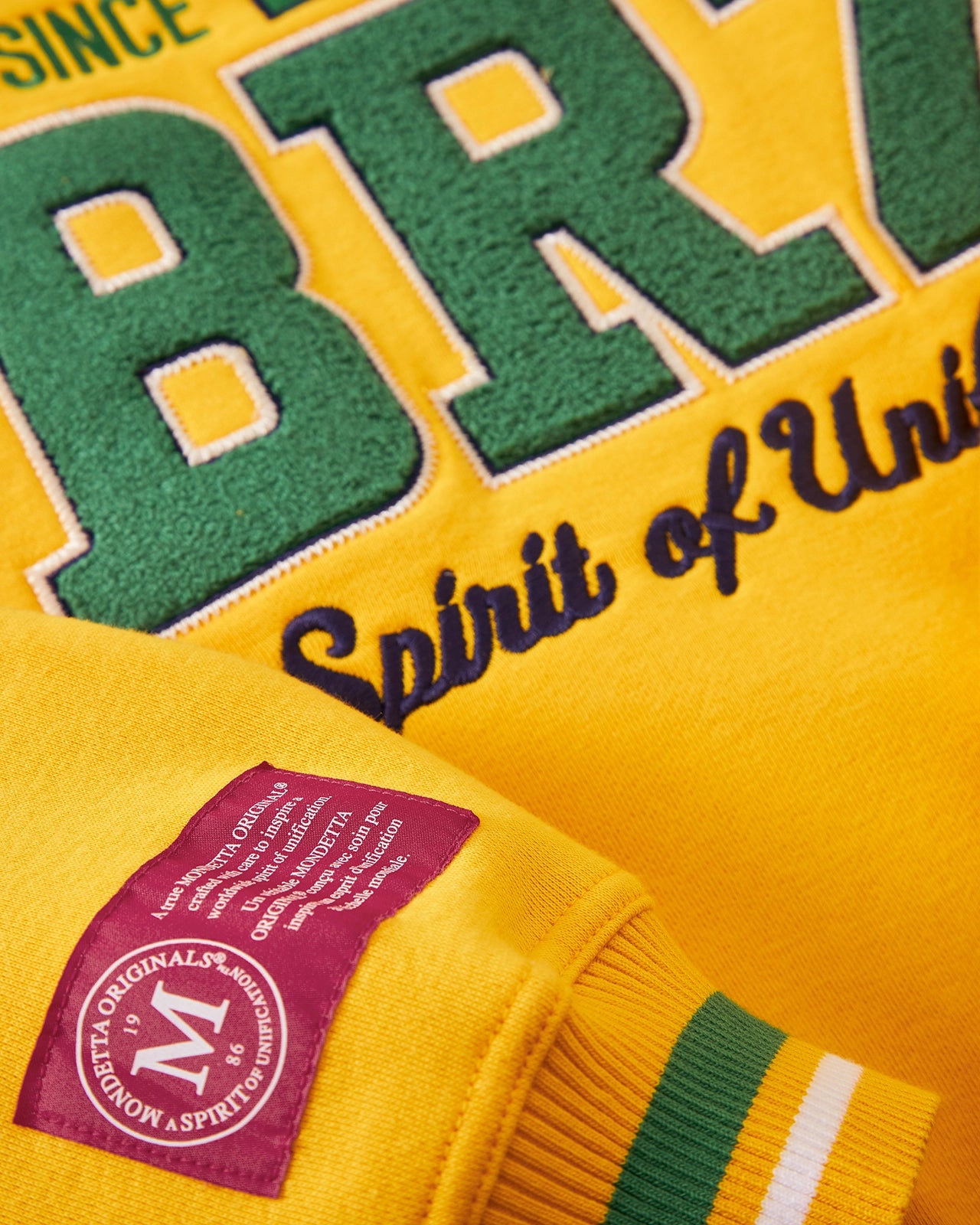 The All-Star Crew Neck Sweatshirt - All Star Yellow/Brazil