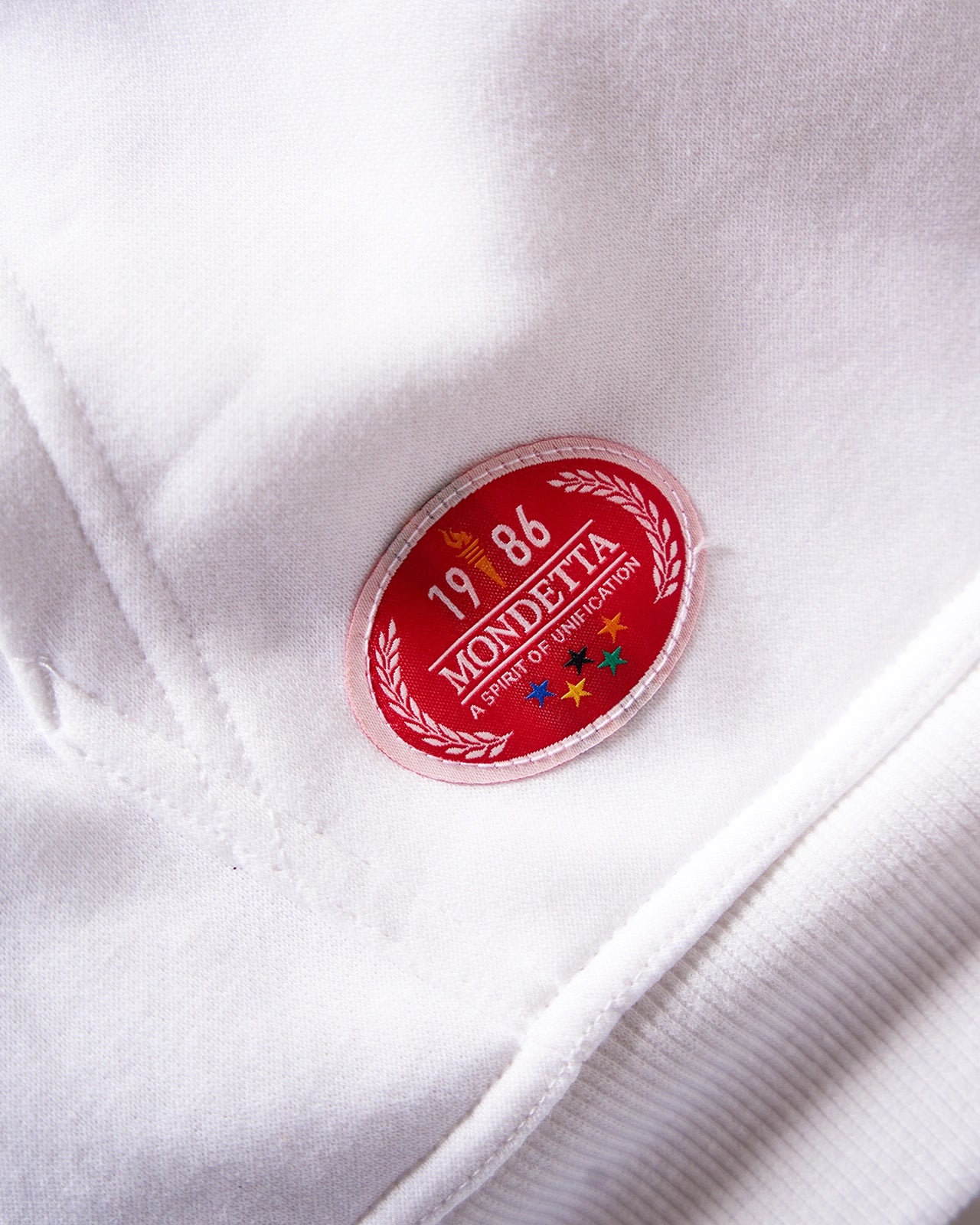 The Breakaway Hoodie - Breakaway White/Croatia
