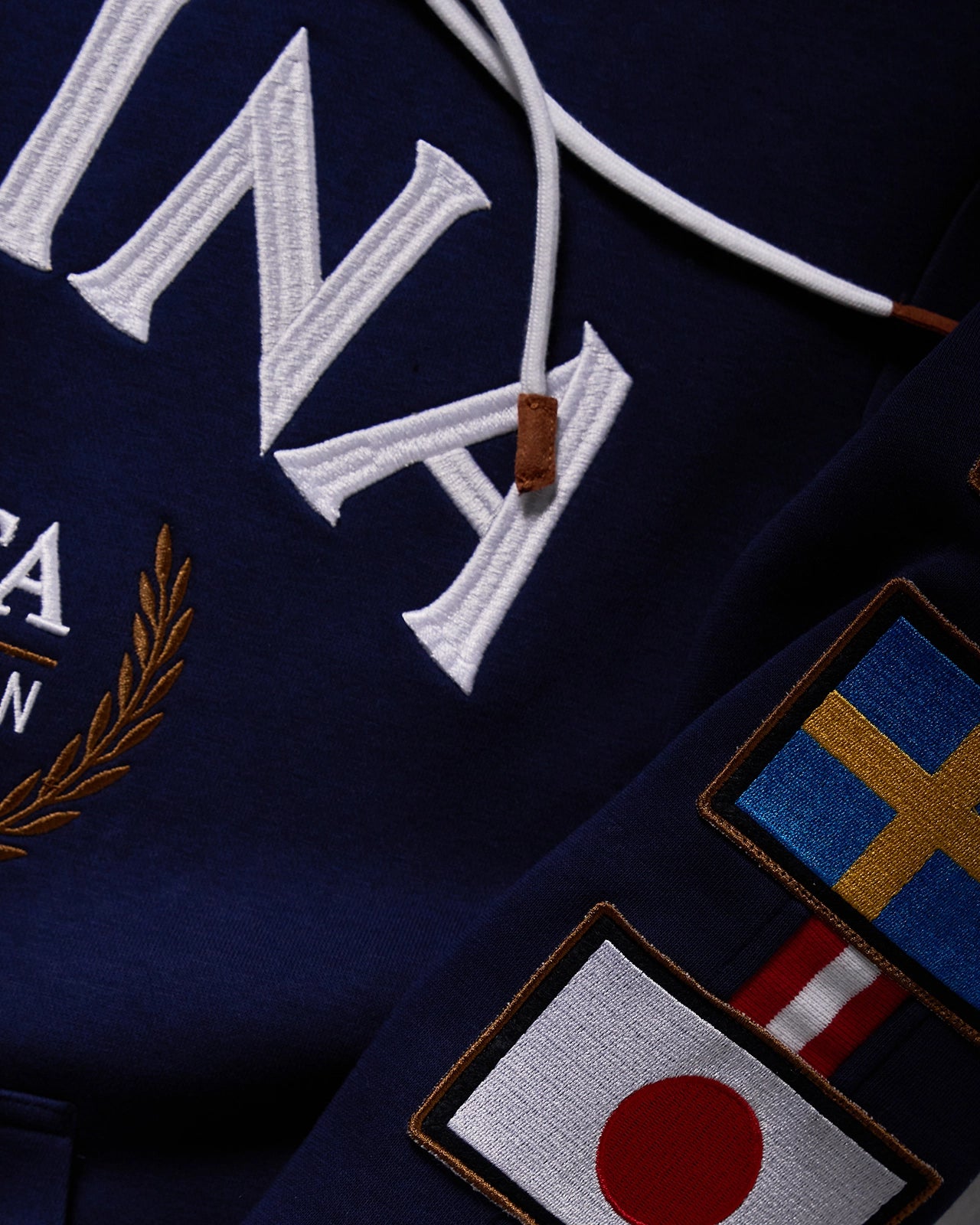 The Cortina Hoodie - Navy